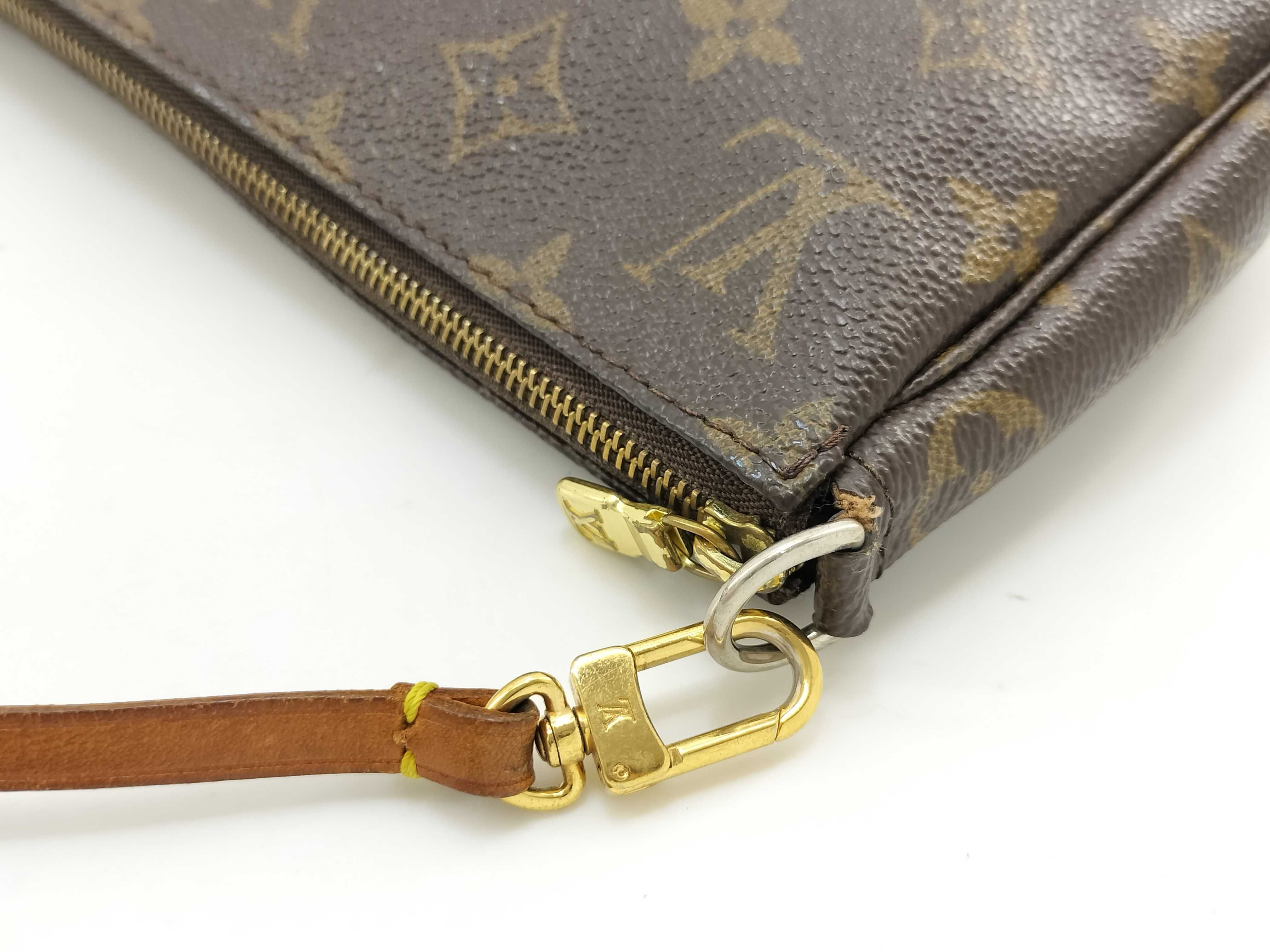 Monogram LOUIS_VUITTON M51980 Pochette Accessoires VI0022 Pouch — view 9
