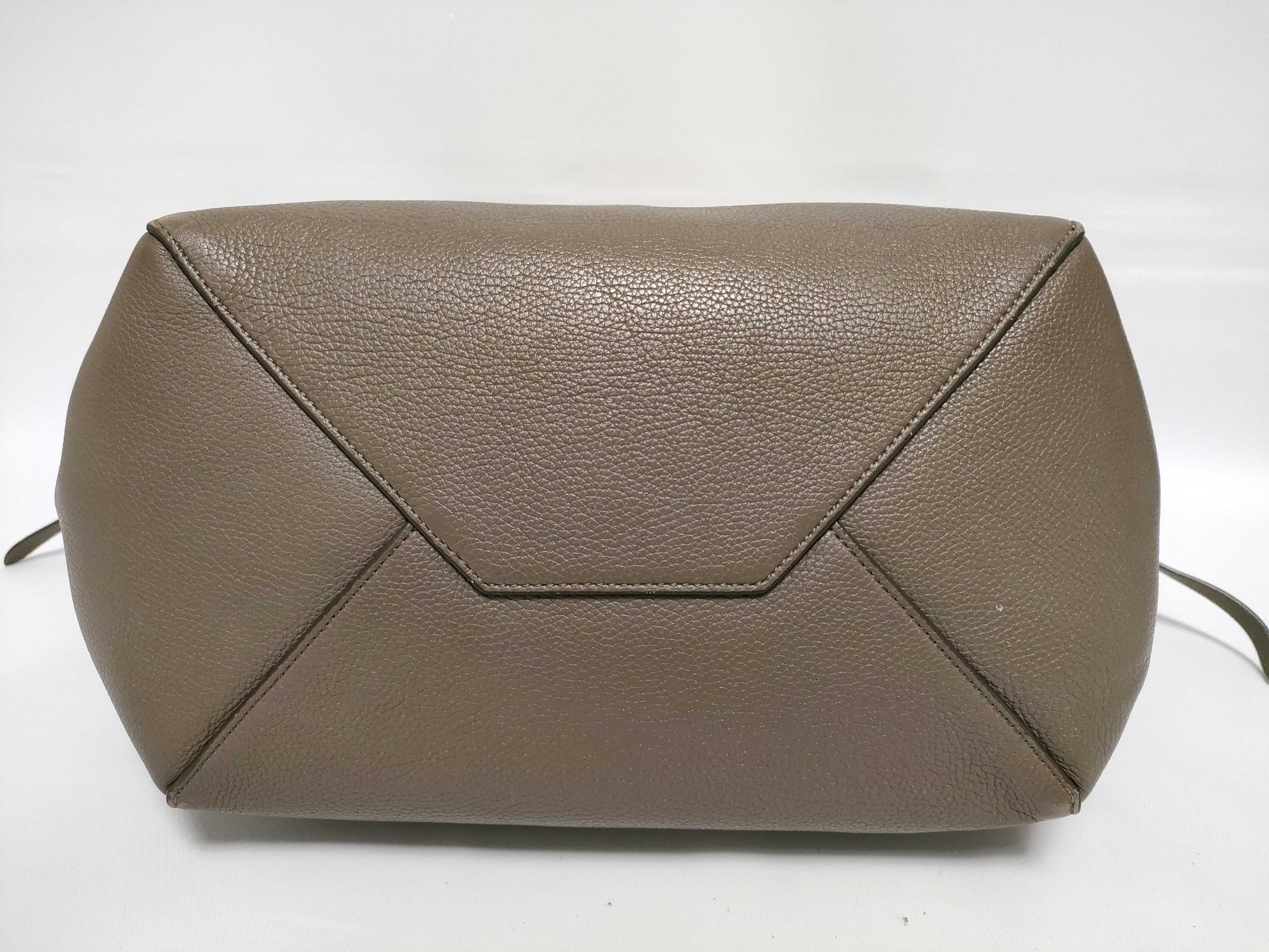 Cabas Phantom Leather Tote Bag, Greige Tote Bag — view 6