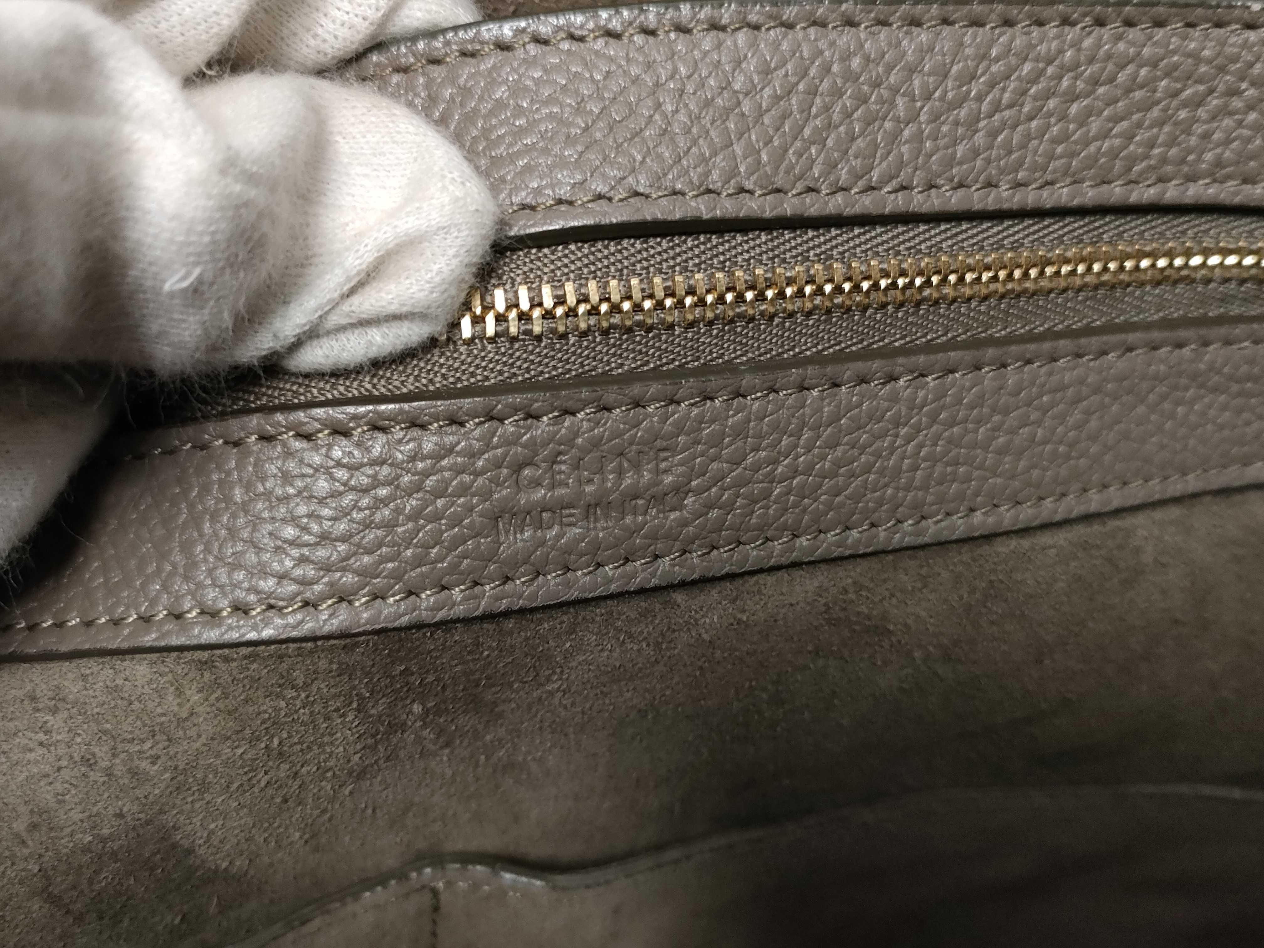 Cabas Phantom Leather Tote Bag, Greige Tote Bag — view 10