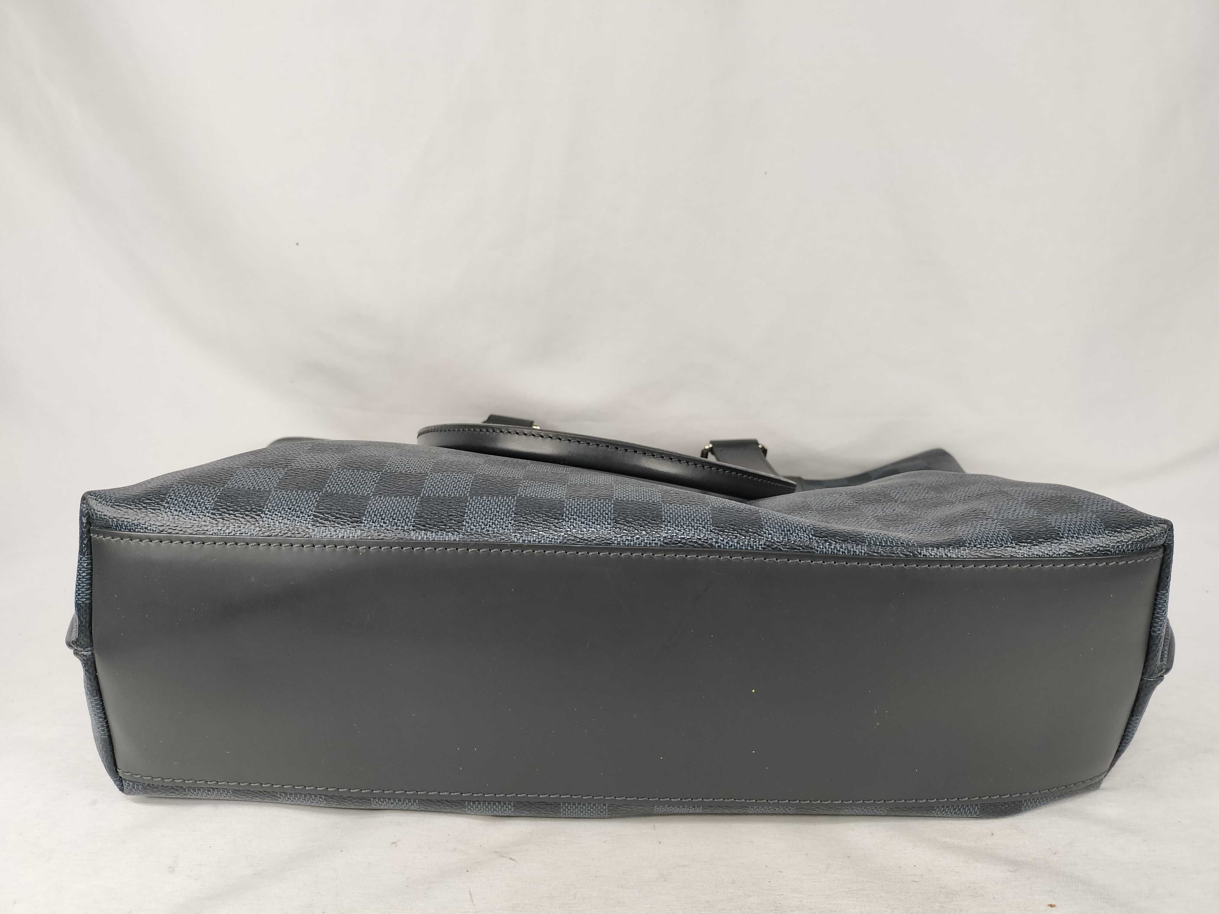 Damier Graphite Tote Bag N41397 — view 7