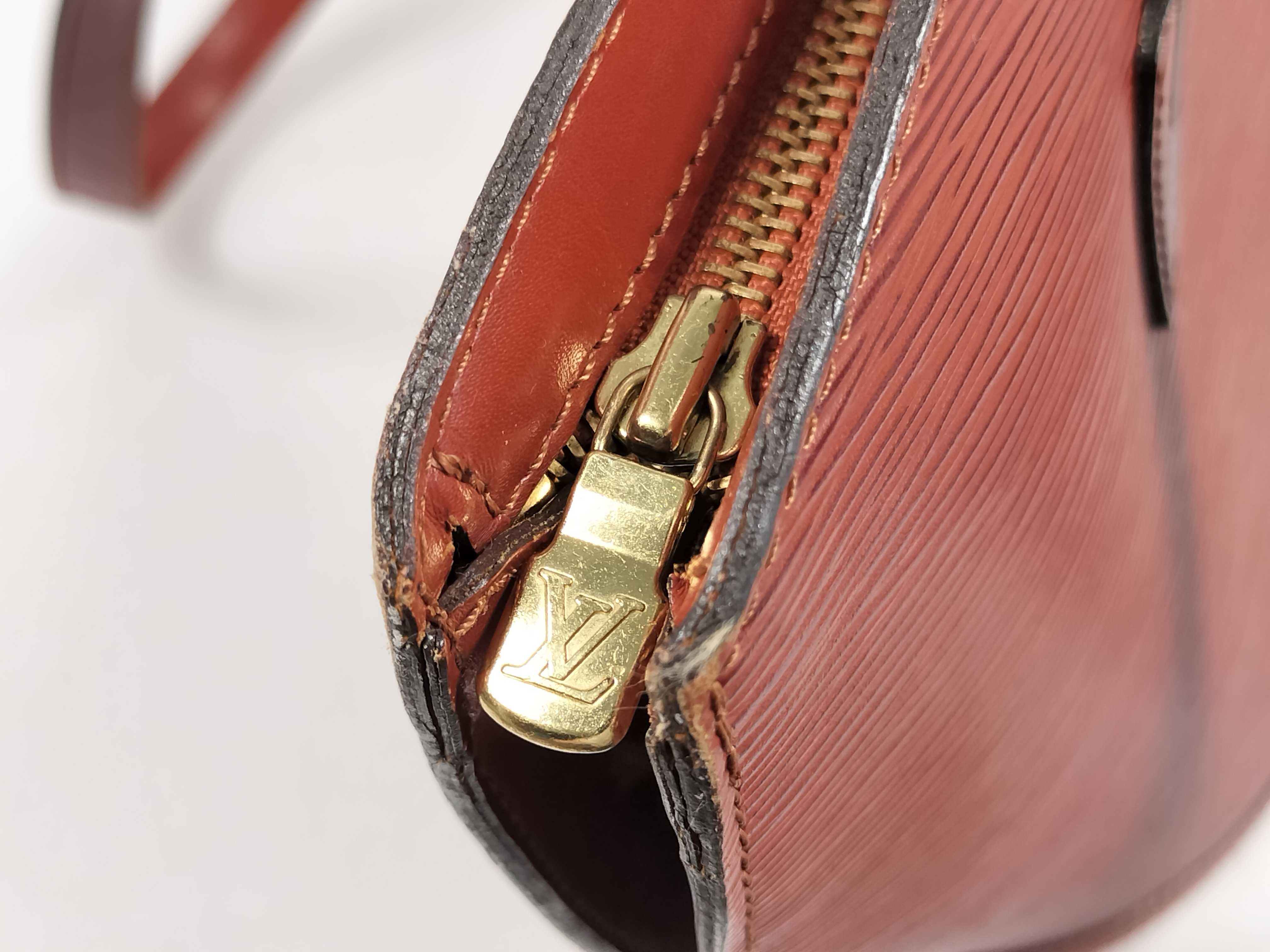 Epi Saint Jacques Brown Shoulder Bag M52267 — view 9