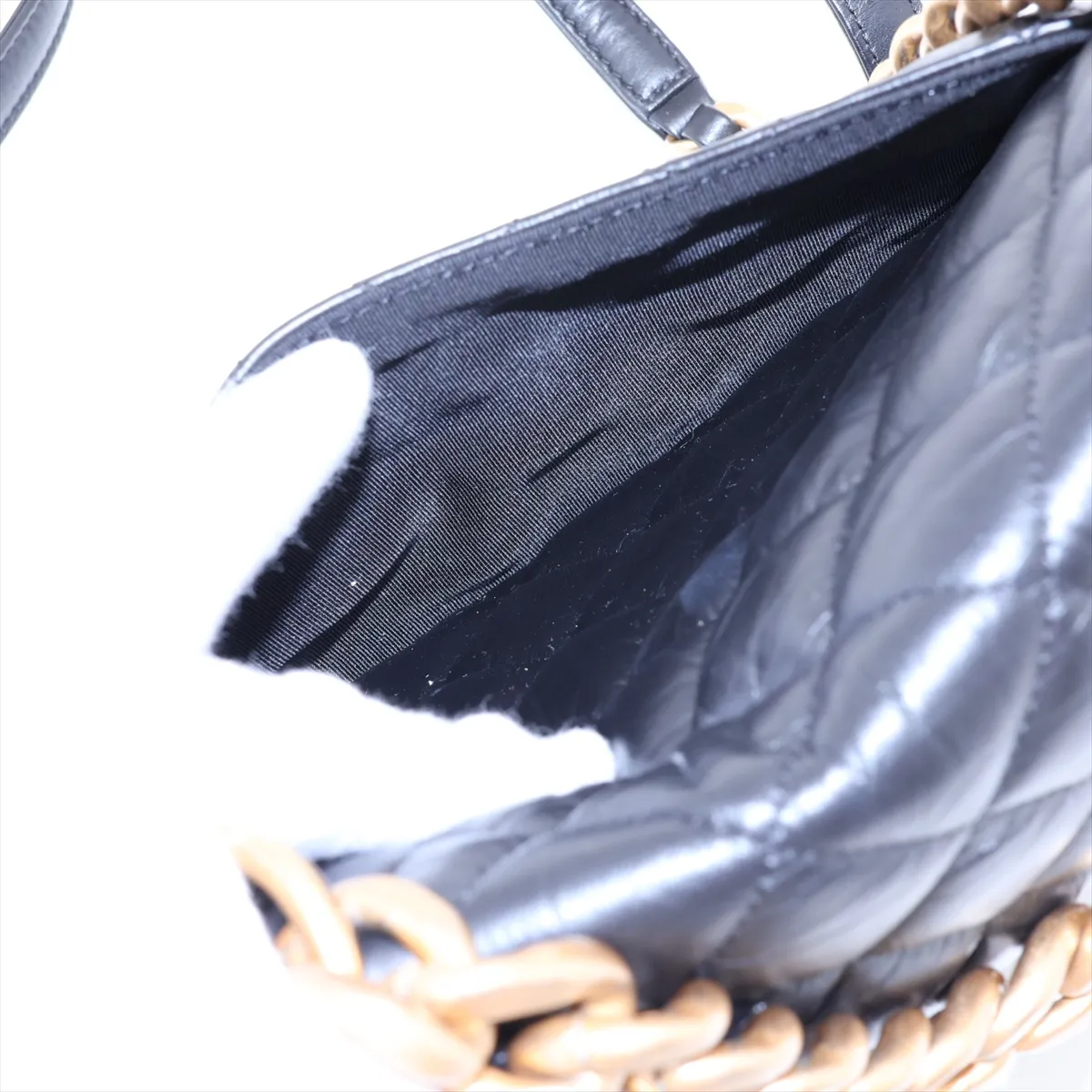 [Individually packaged] Chanel Matelassé Vintage Calf Chain Backpack, Black with Gold Hardware, ACLUHCA4, Random Plate — view 11