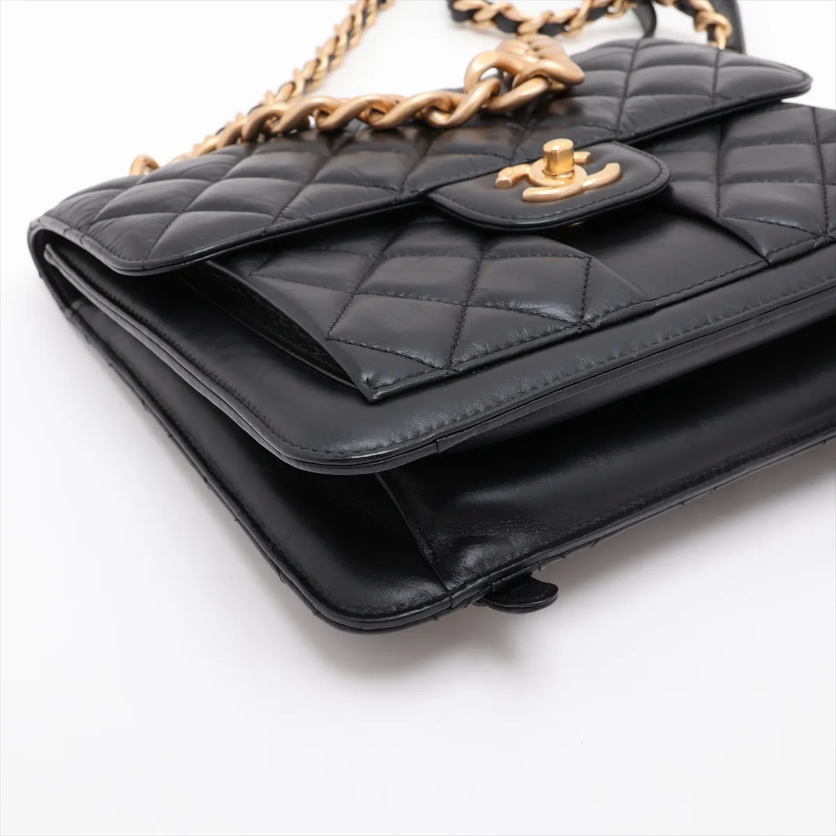 [Individually packaged] Chanel Matelassé Vintage Calf Chain Backpack, Black with Gold Hardware, ACLUHCA4, Random Plate — view 4