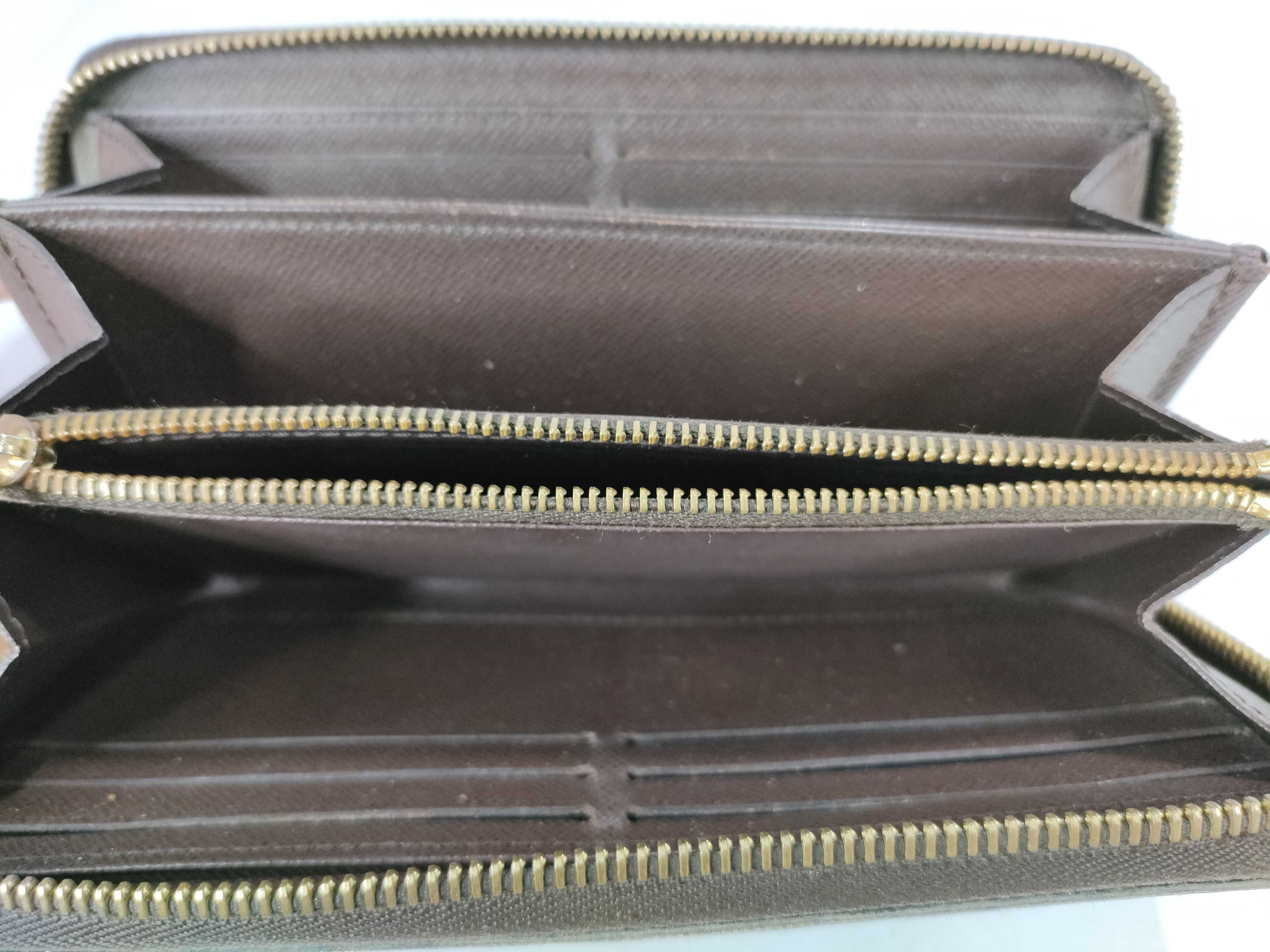 Damier Zippy Wallet — view 11