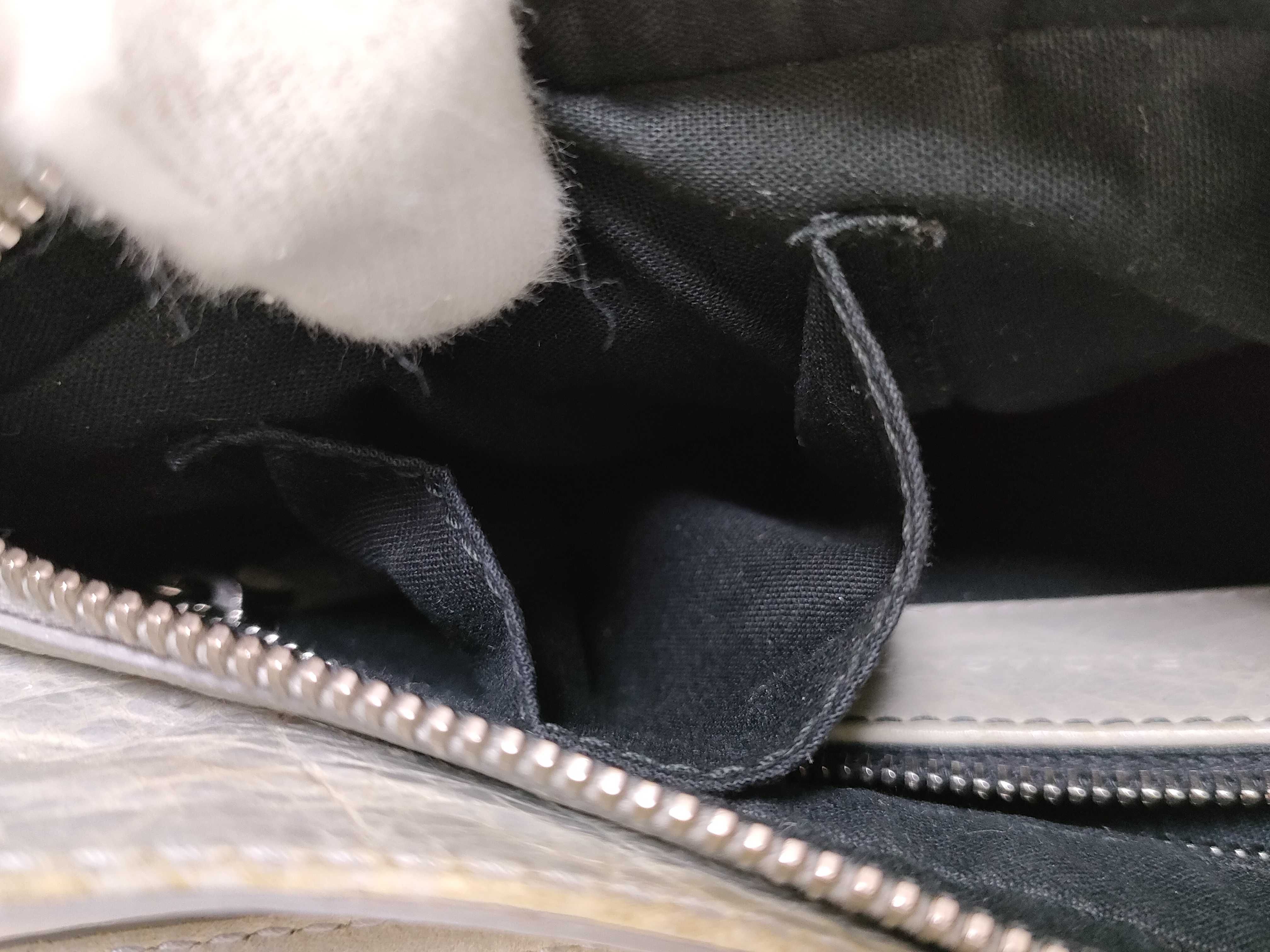 The Giant City Balenciaga Giant Hip Leather Shoulder Bag Blue 237203 Shoulder bag with mirror — view 12