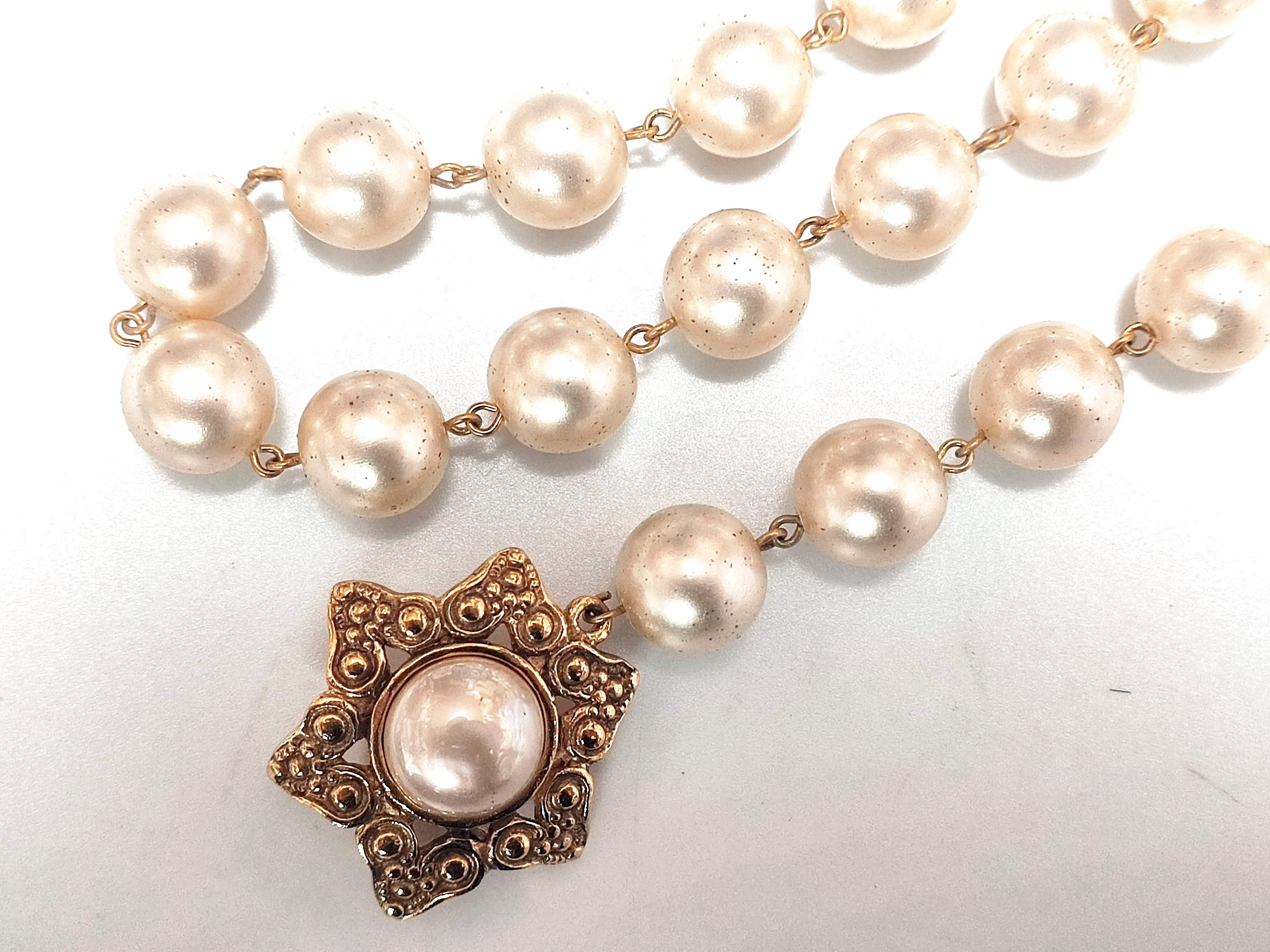 Coco Mark Flower Pearl Necklace — view 4