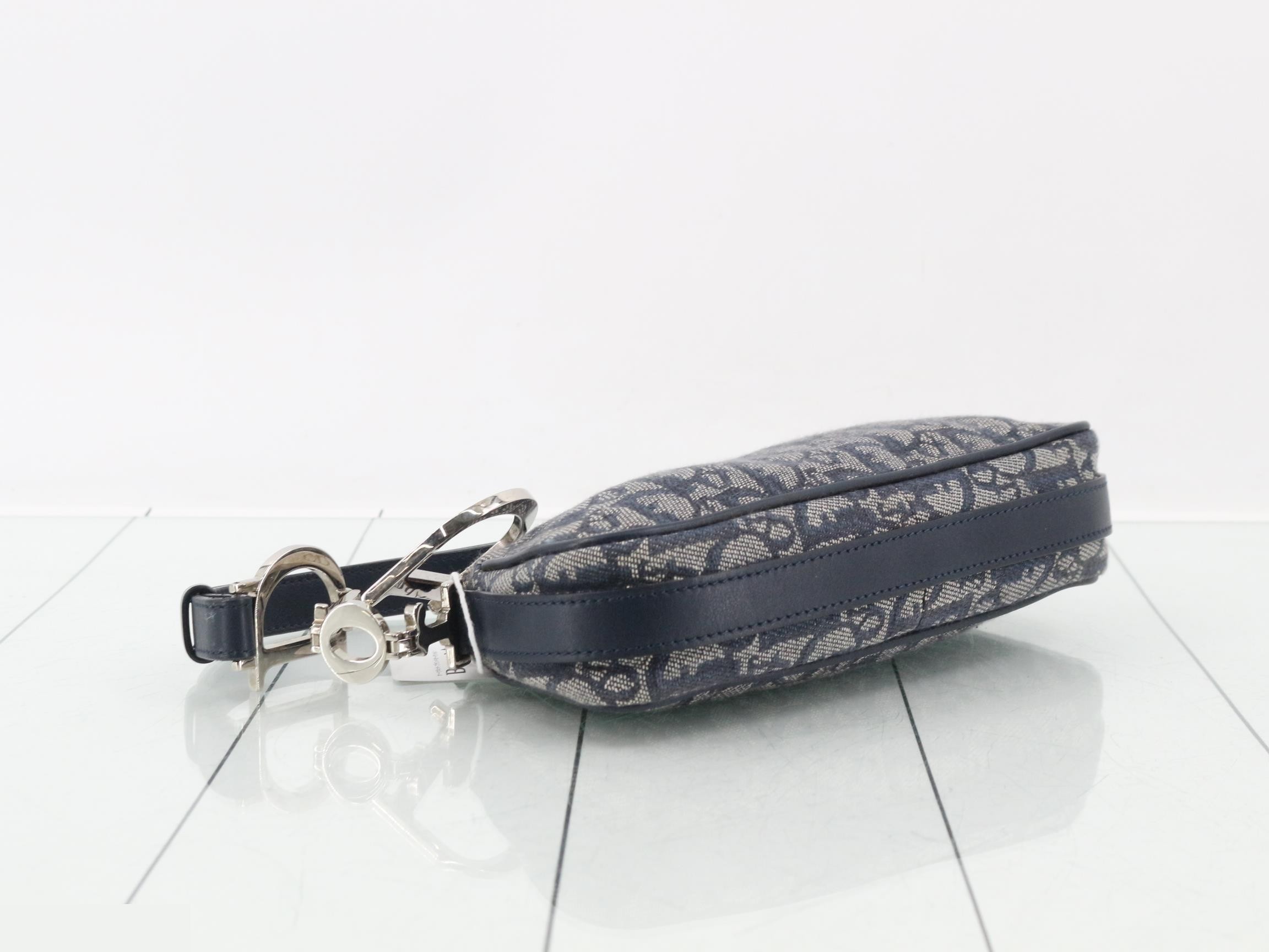Trotter (bag) - Shoulder bag — view 5