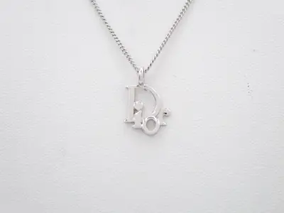 Logo silver necklace, neck circumference approximately 46cm