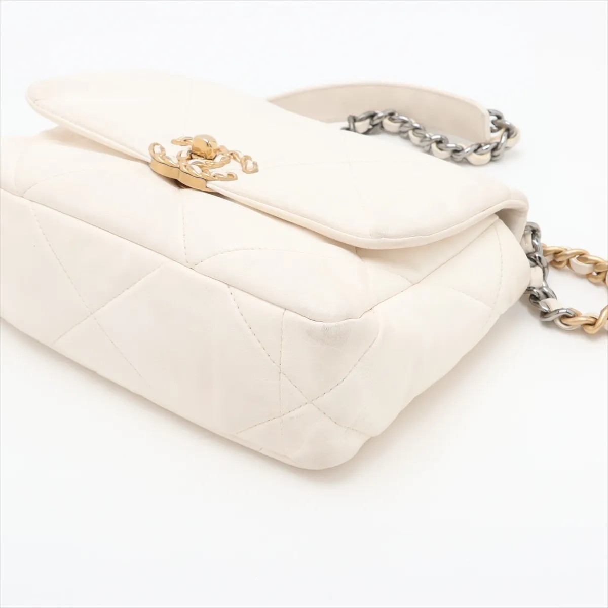 19 Lambskin Chain Shoulder Bag, White with Gold and Silver Hardware, 30970281, Serial Number in the 30s, AS1160 — view 3