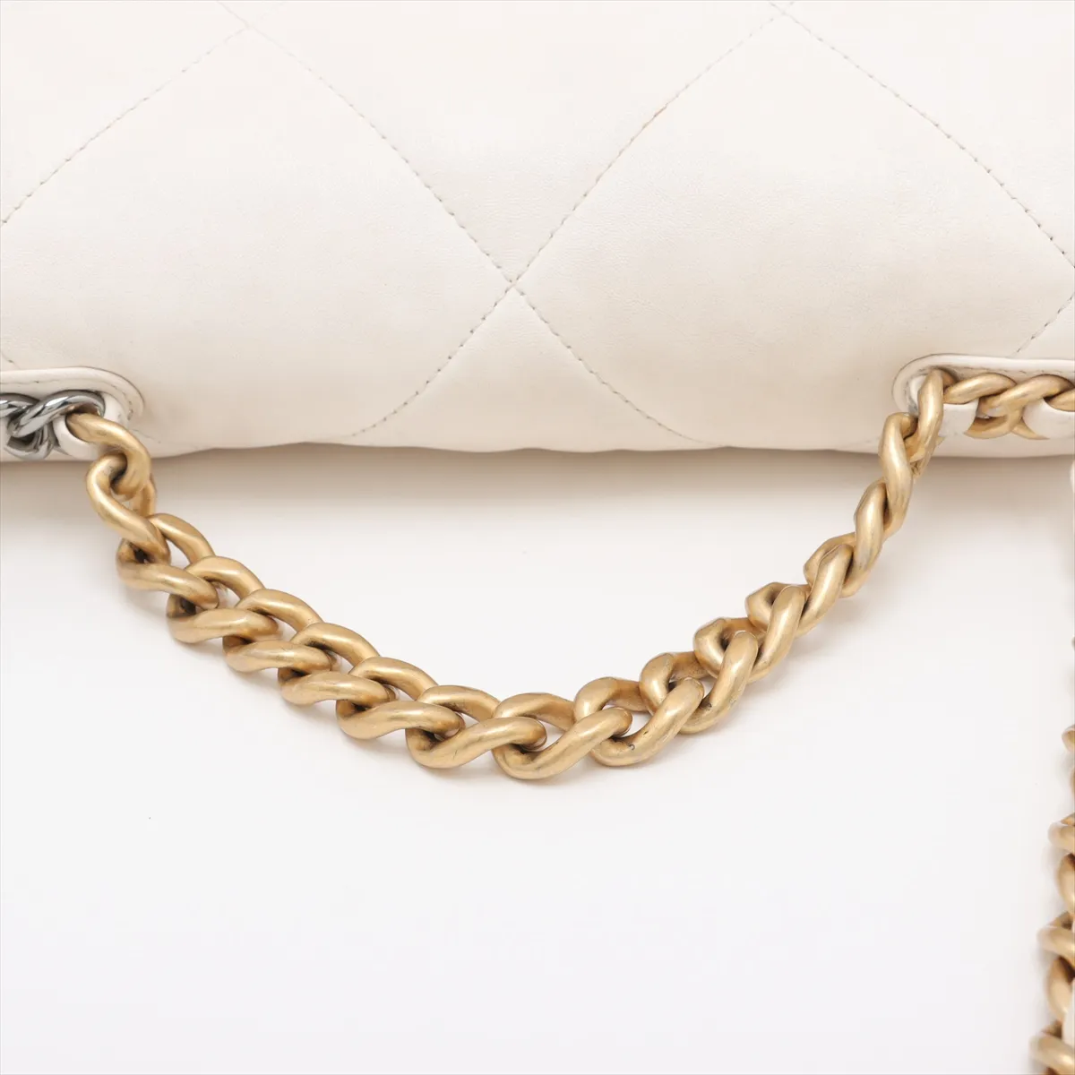 19 Lambskin Chain Shoulder Bag, White with Gold and Silver Hardware, 30970281, Serial Number in the 30s, AS1160 — view 5