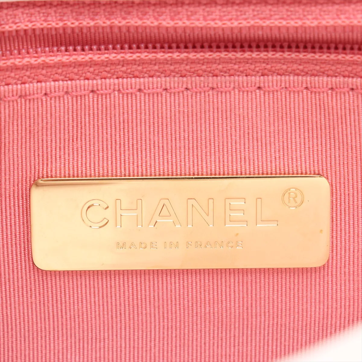 19 Lambskin Chain Shoulder Bag, White with Gold and Silver Hardware, 30970281, Serial Number in the 30s, AS1160 — view 10