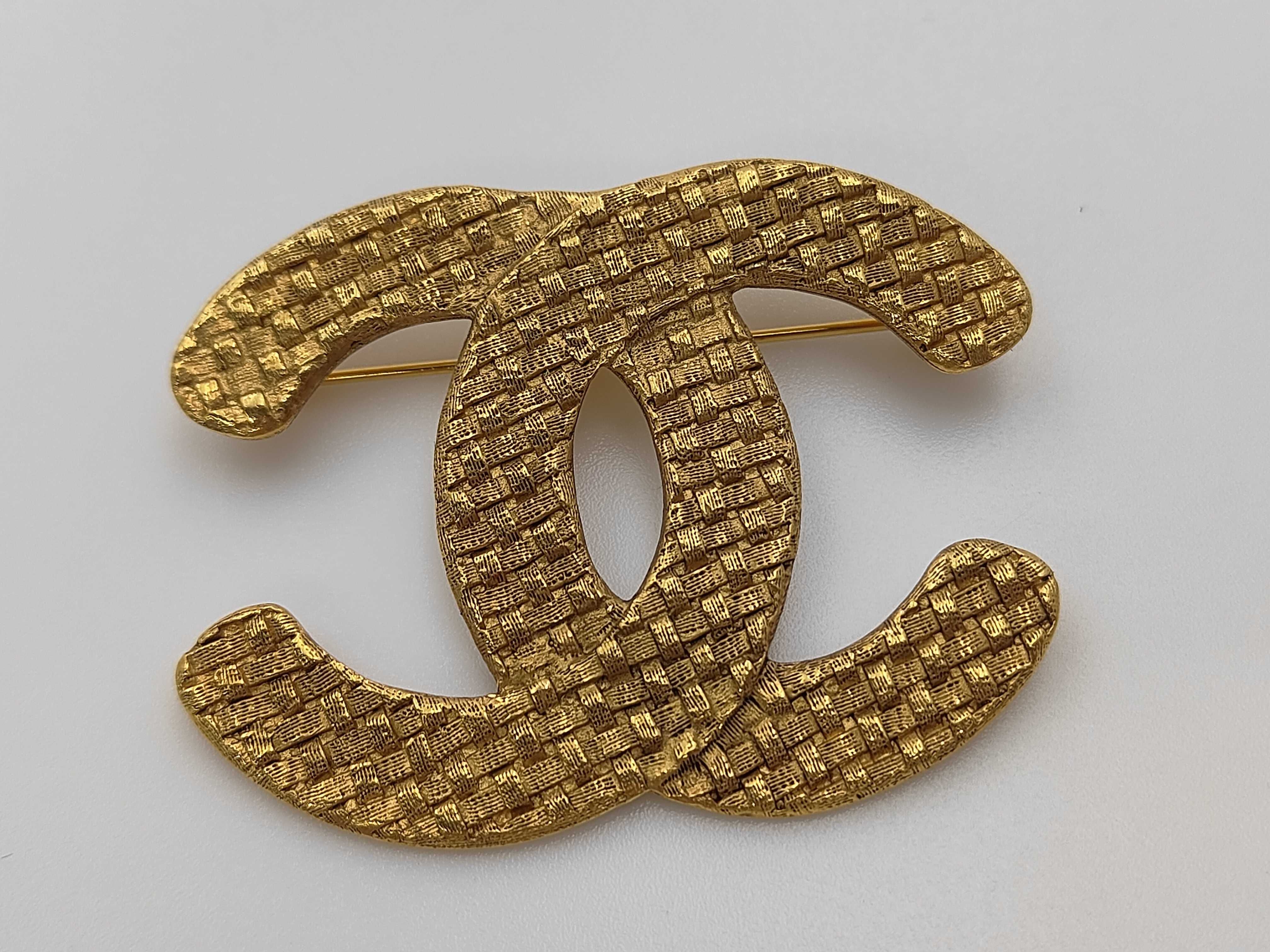Coco Mark 29 Brooch GP Gold Scratch Brooch