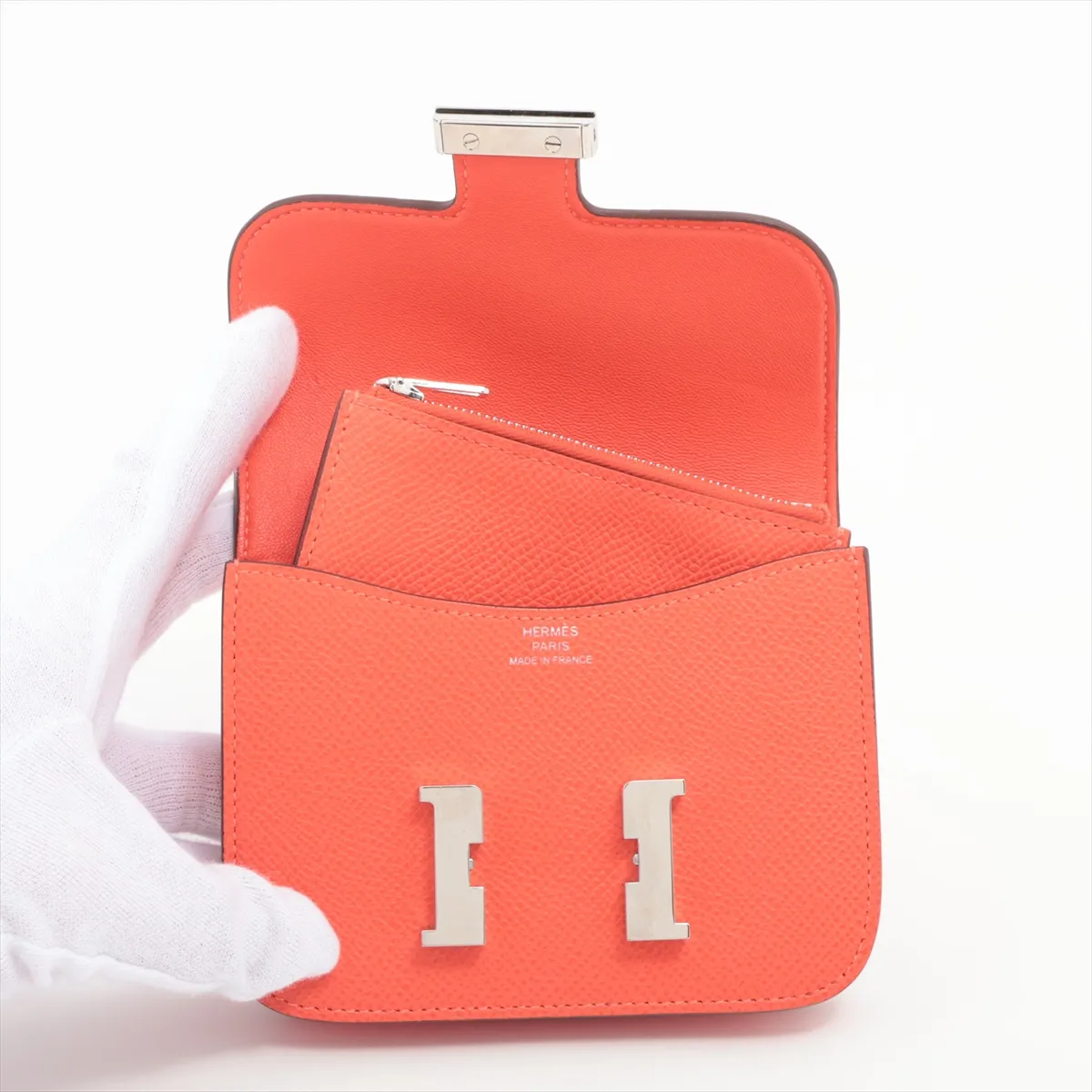 Constance Slim Veau Epsom Compact Wallet Red Silver Hardware W:2024 — view 4