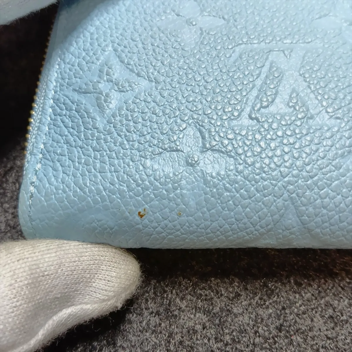 Monogram Empreinte Portefeuille Lisa M27488 Light Blue Compact Wallet (RFID detected) — view 11