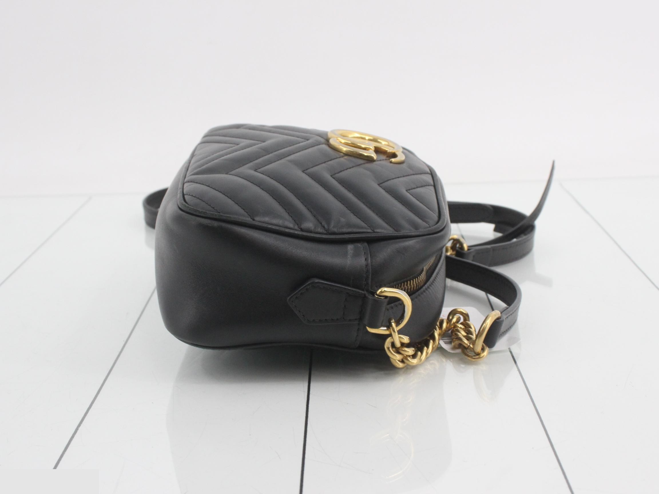 GG Marmont Shoulder Bag — view 3