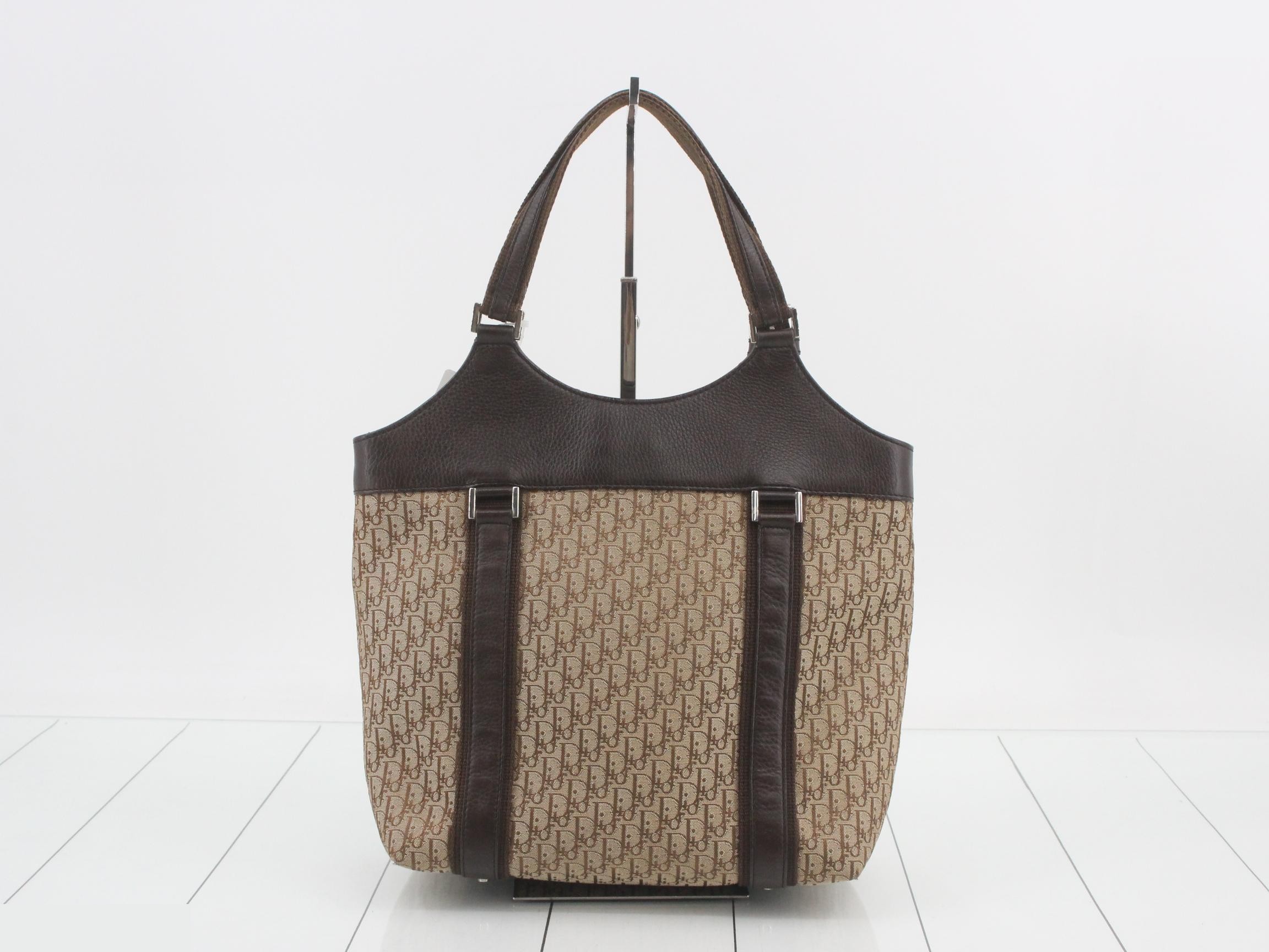 Other lines: Bags & Handbags, Street Chic, Trotter, Brown, Beige — view 2