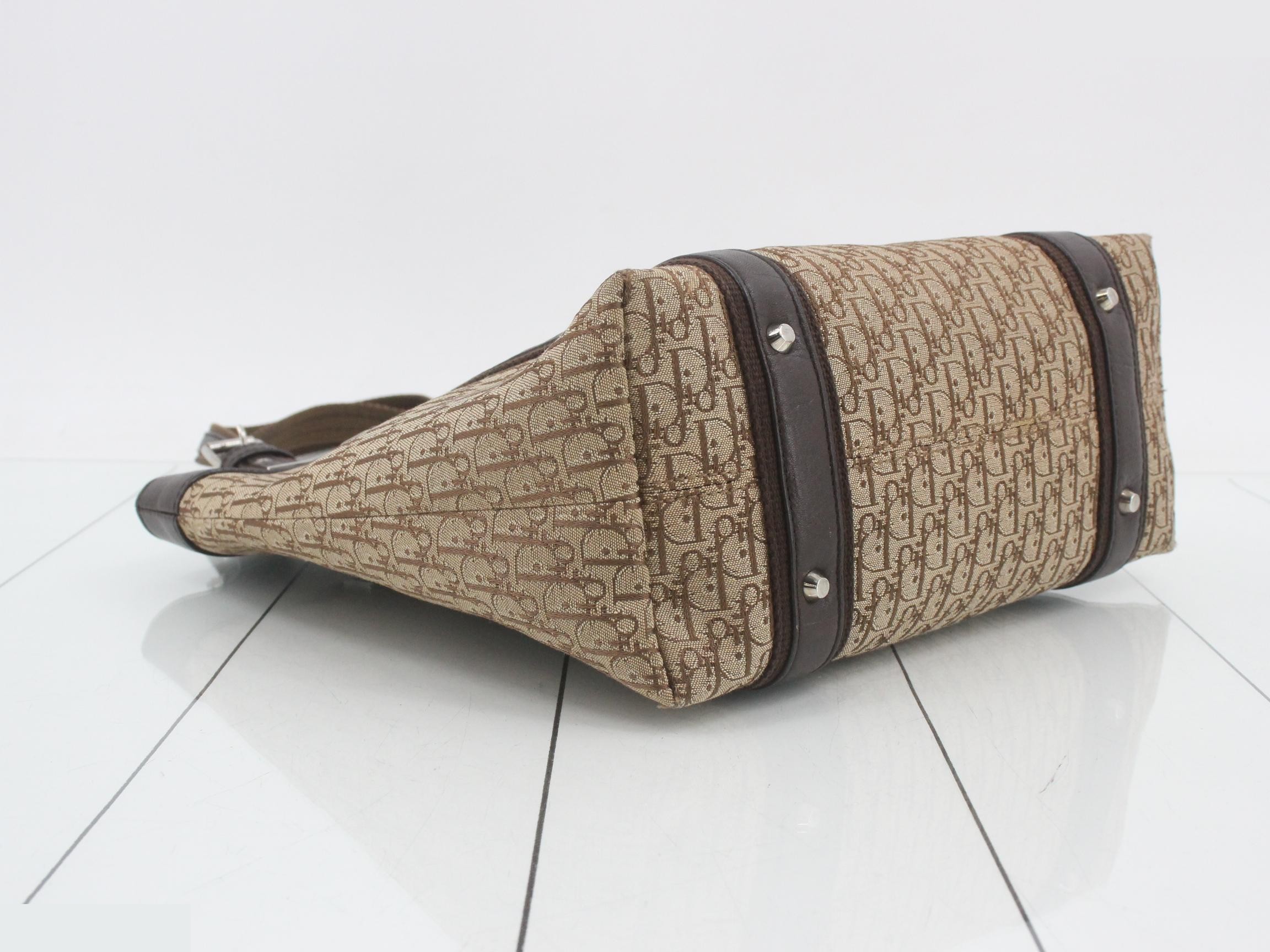 Other lines: Bags & Handbags, Street Chic, Trotter, Brown, Beige — view 5