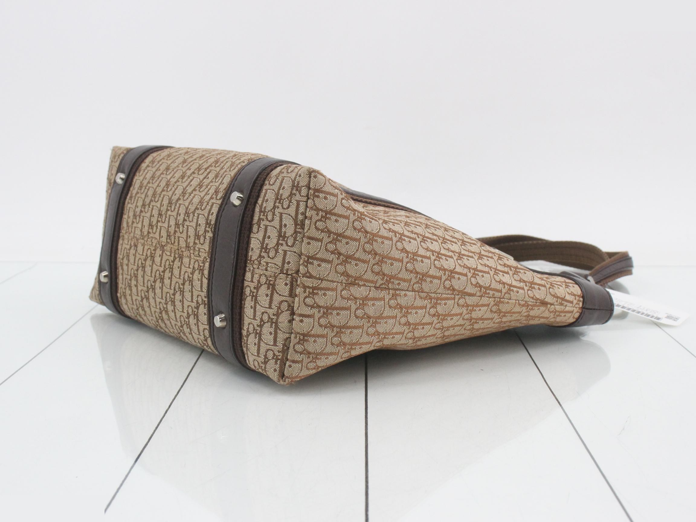 Other lines: Bags & Handbags, Street Chic, Trotter, Brown, Beige — view 6