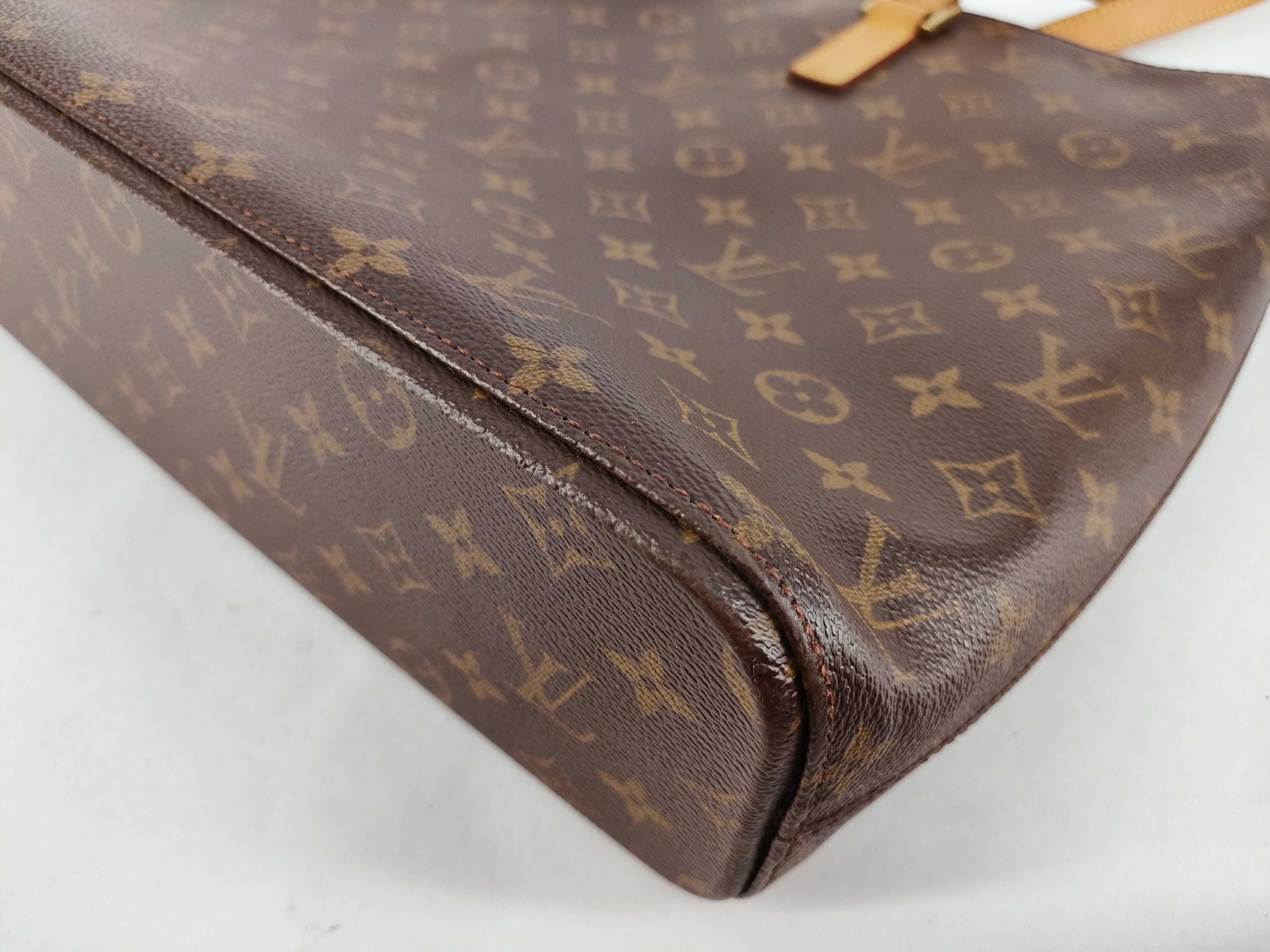 Monogram Luco M51155 Tote Bag — view 6
