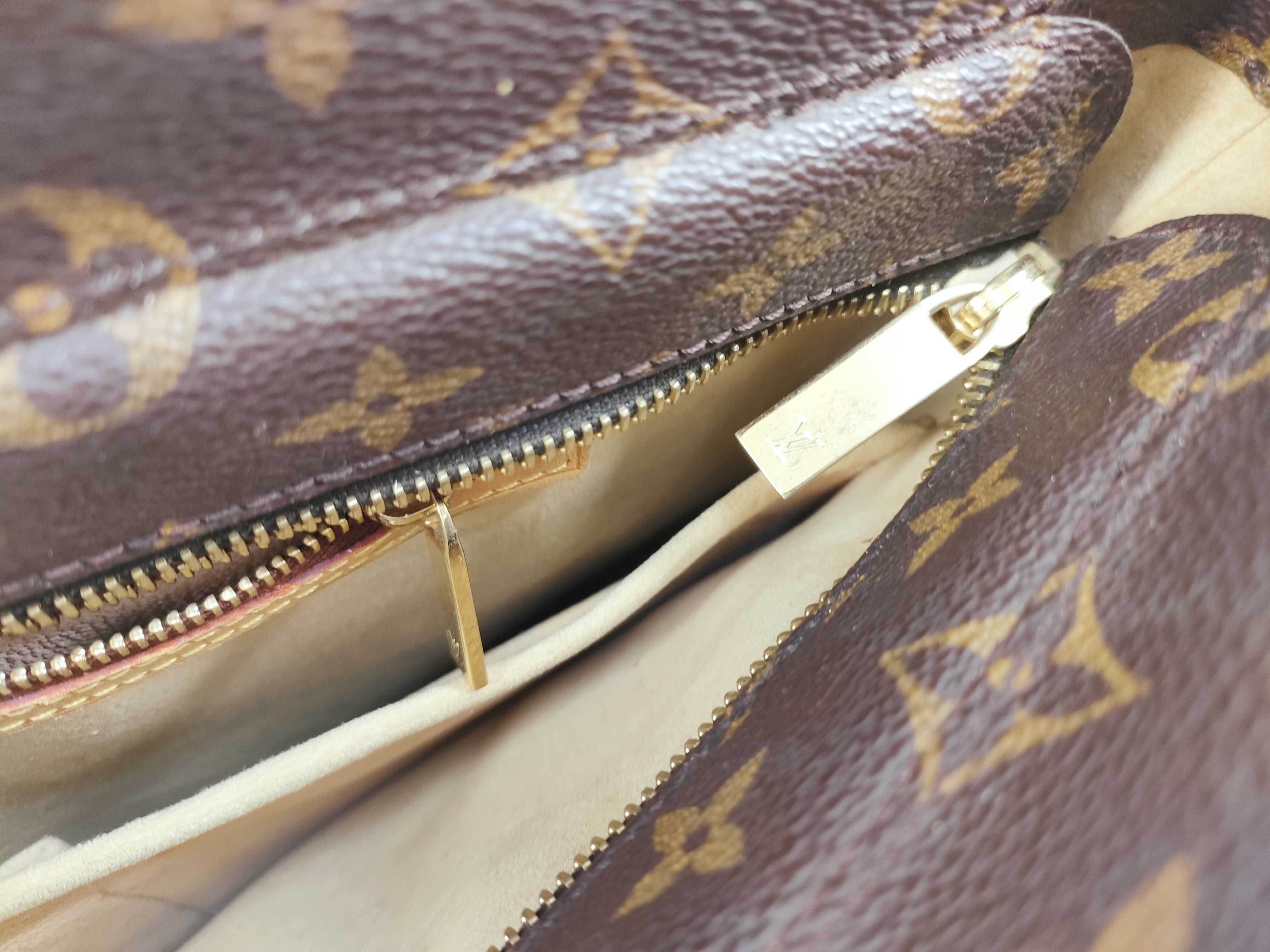 Monogram Luco M51155 Tote Bag — view 9