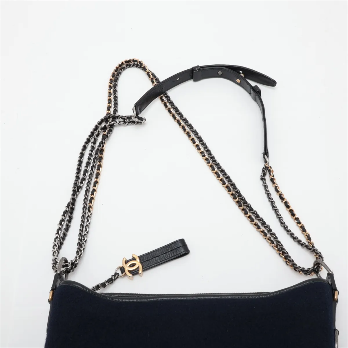 Gabrielle de Chanel wool x leather chain shoulder bag, navy x black, gold x silver hardware, item number 26149731, serial number in the 26 range. — view 6