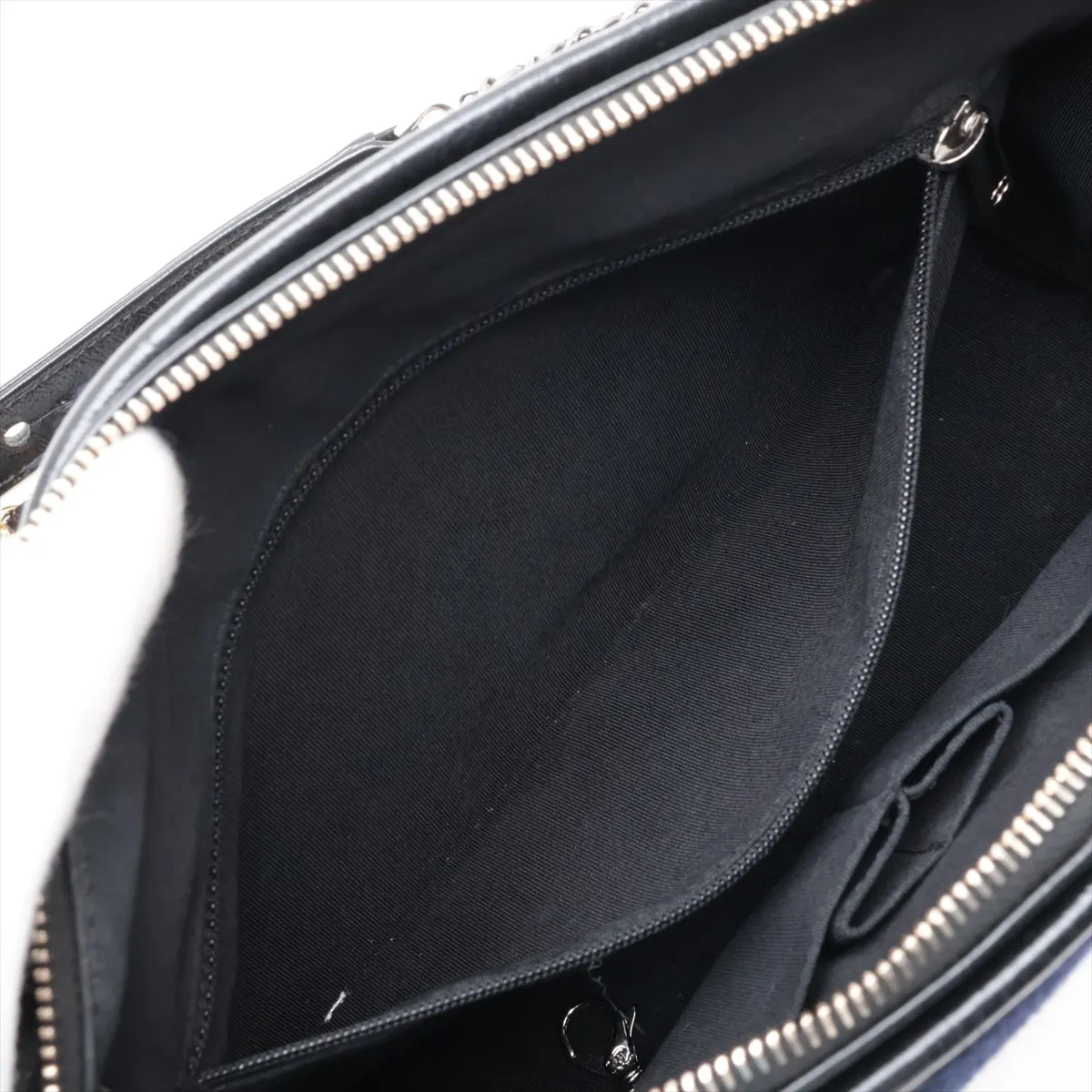 Gabrielle de Chanel wool x leather chain shoulder bag, navy x black, gold x silver hardware, item number 26149731, serial number in the 26 range. — view 8