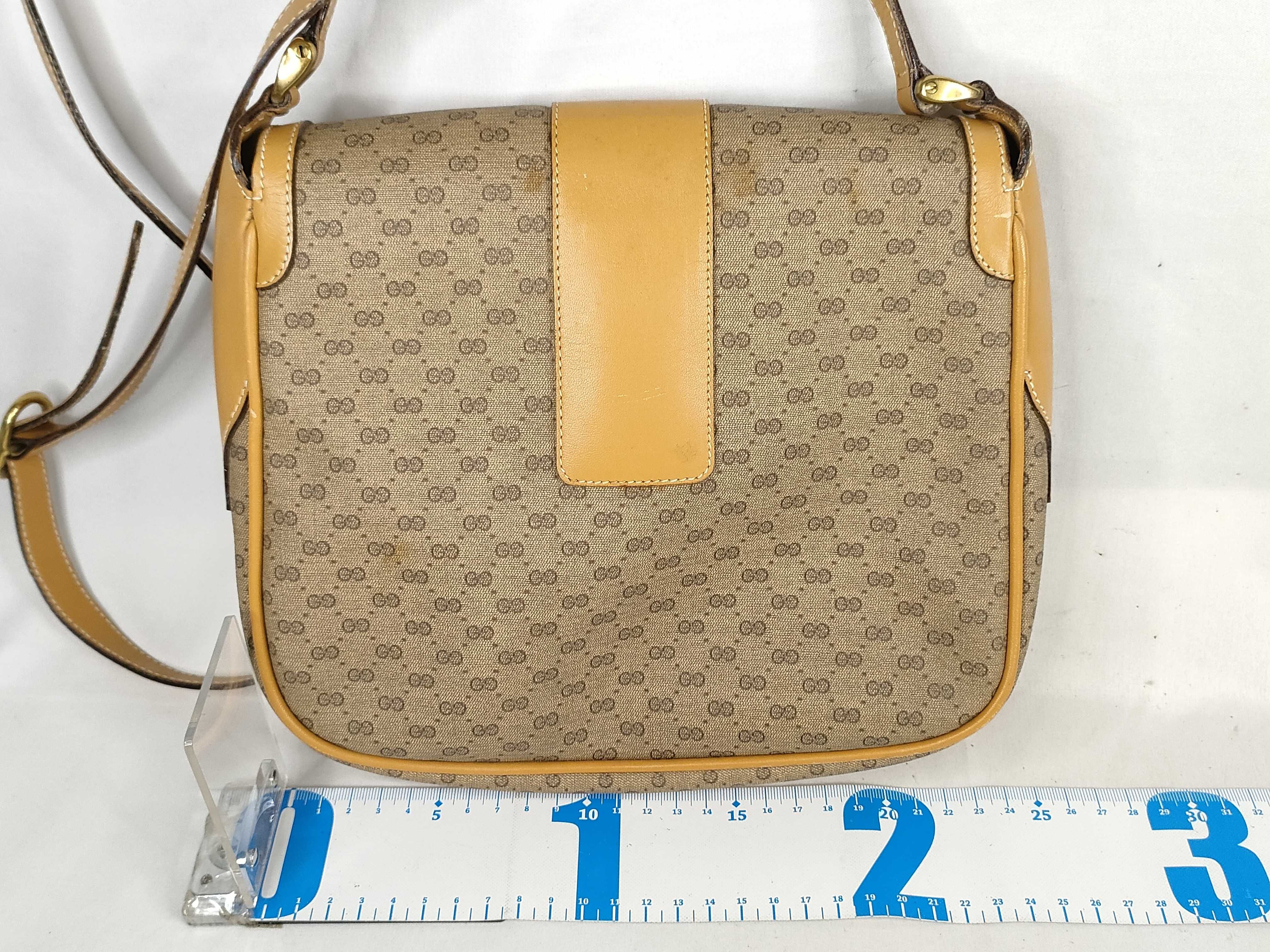 GG Gucci Sling Bag Shoulder Bag — view 2
