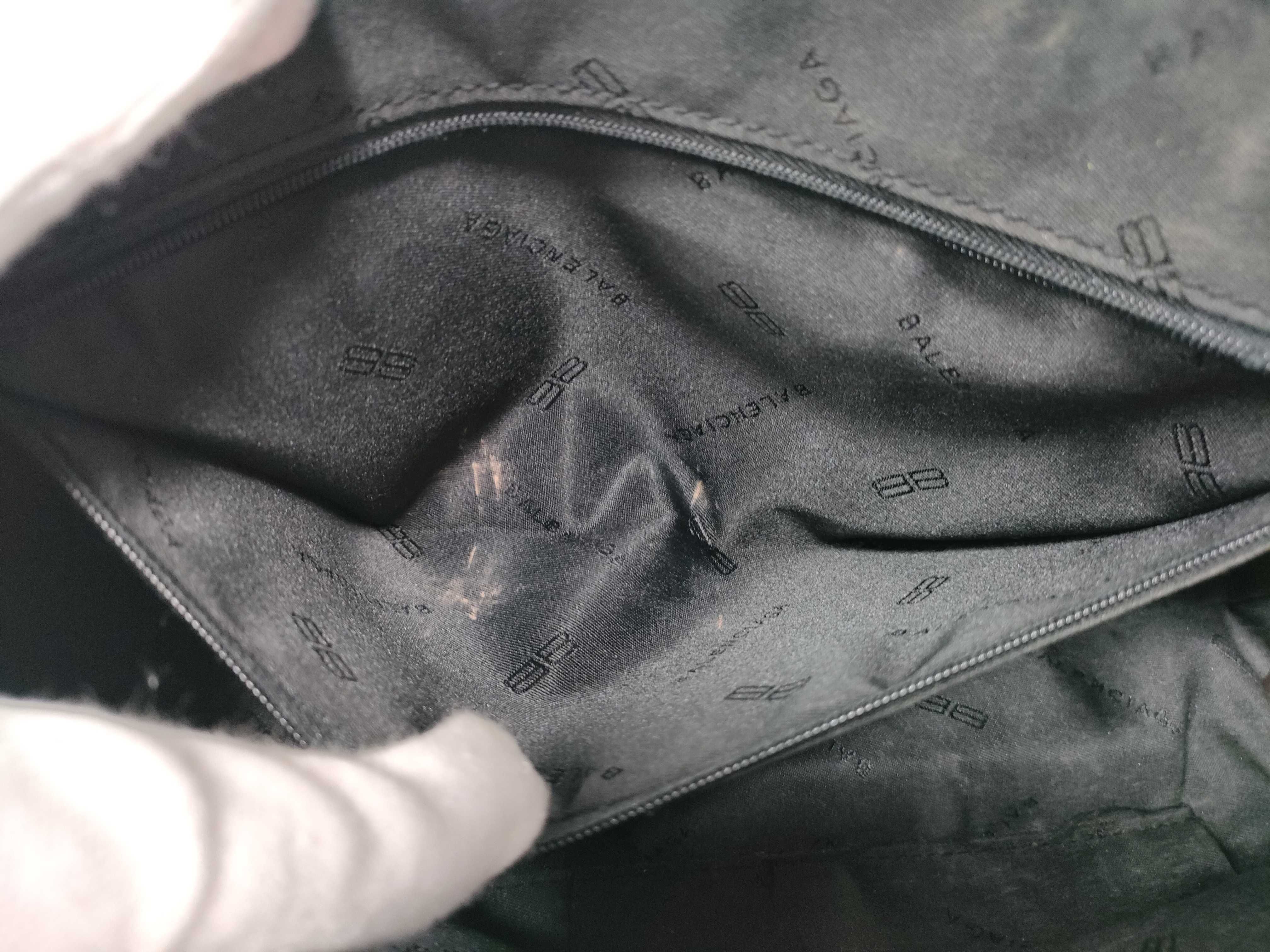 Horizontal Boston Handbag — view 15