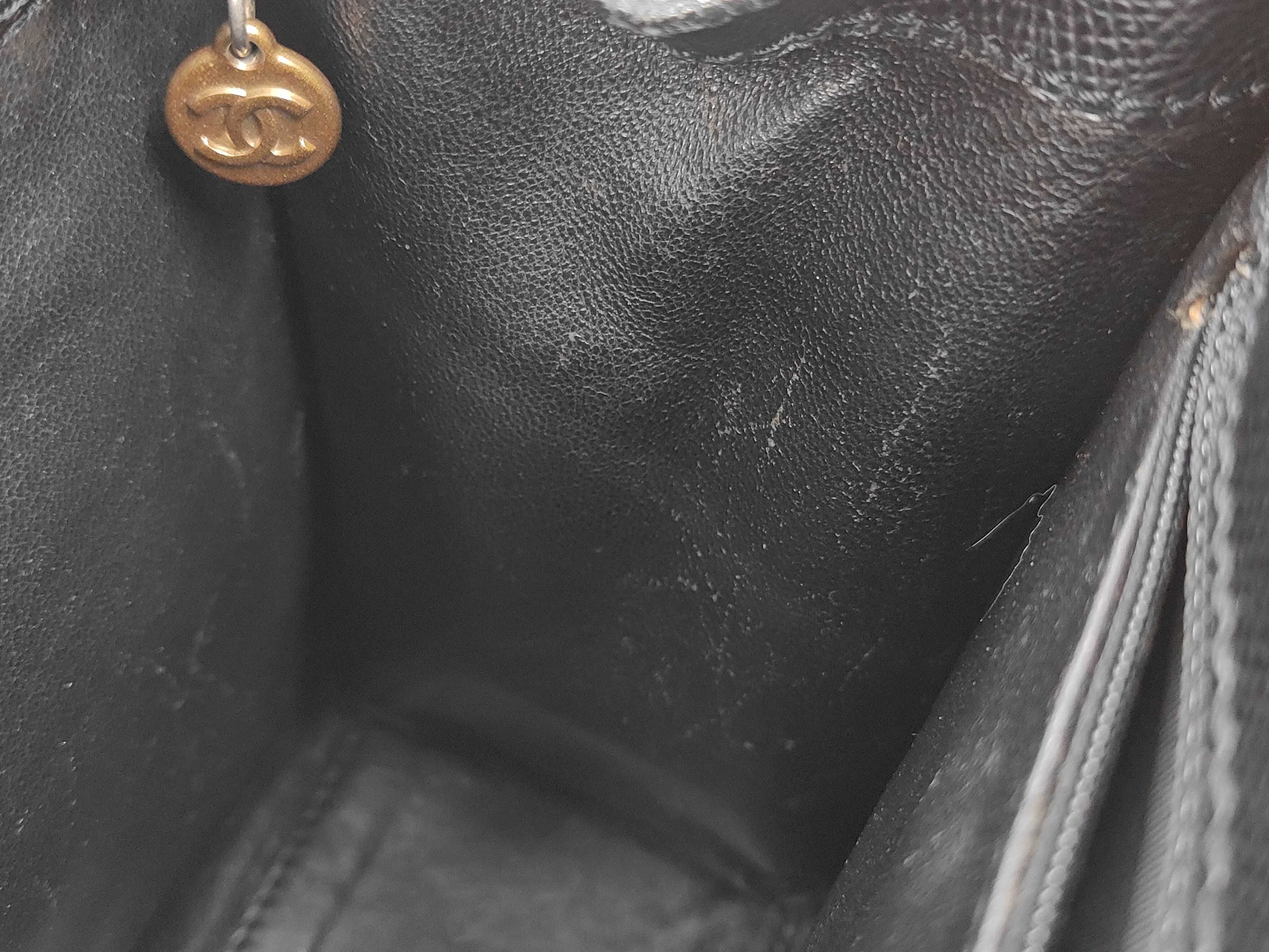 Caviar Skin Shoulder Bag — view 14