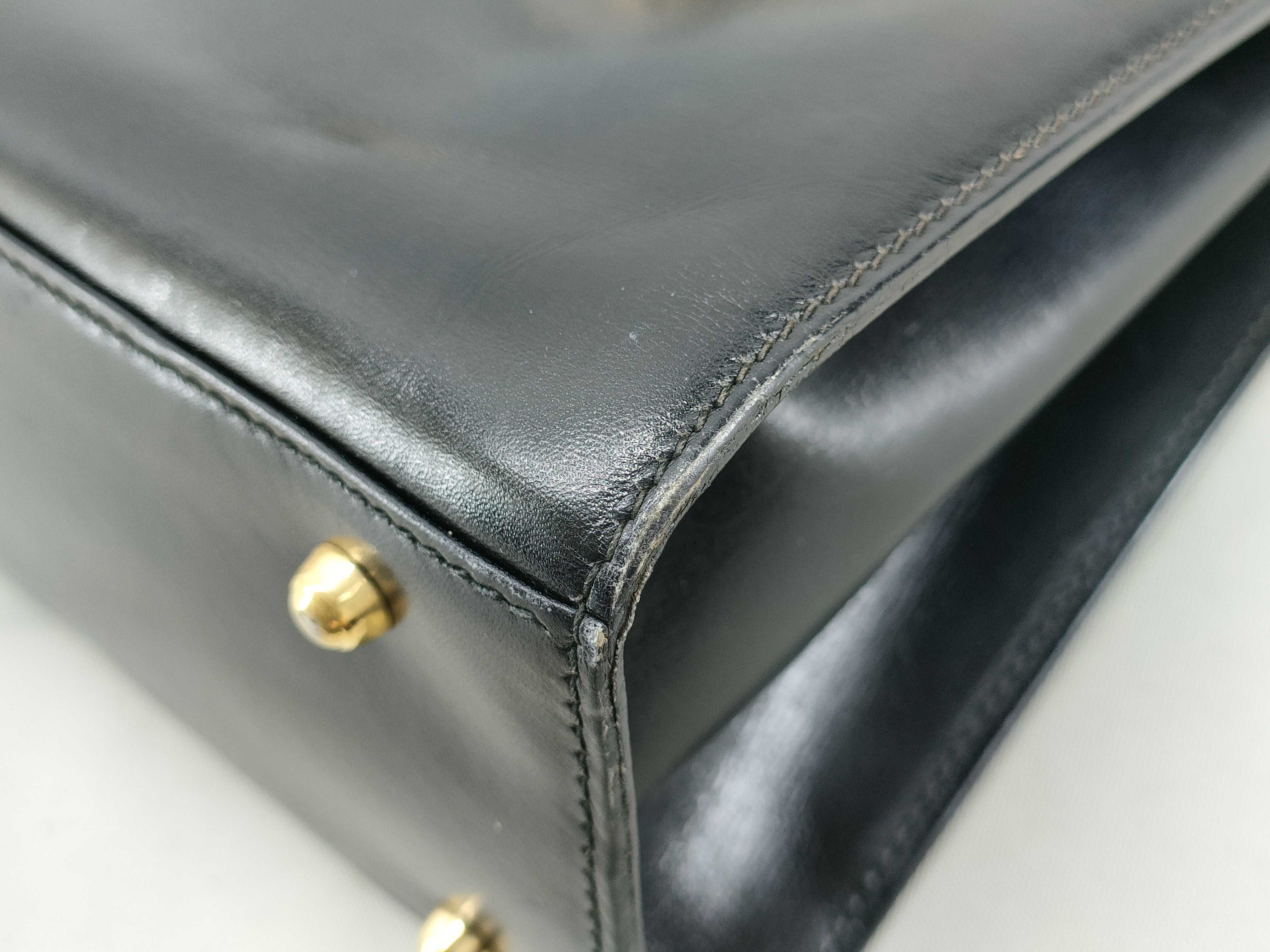 Lady Lock Leather Hand Shoulder Bag — view 4
