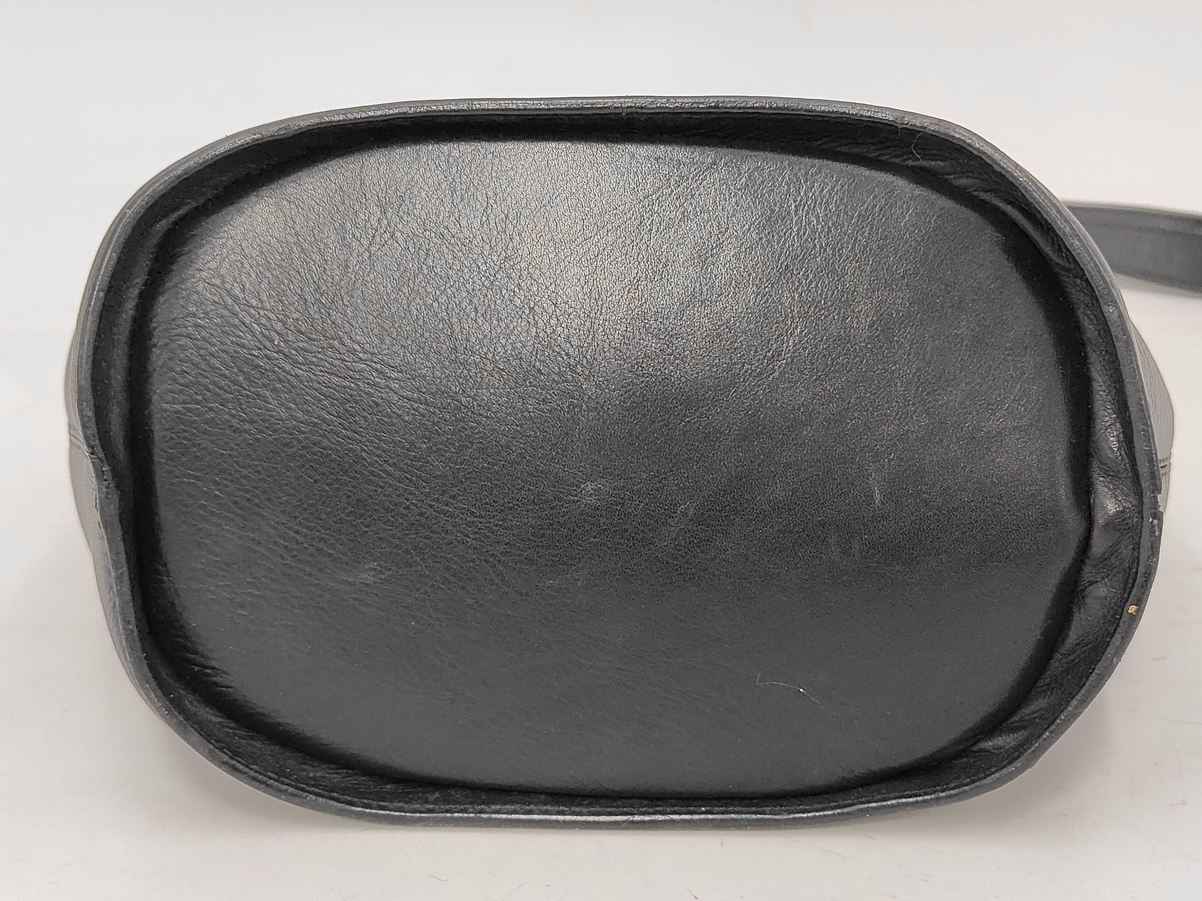 Circle Logo One-Shoulder Bag, Calf Leather, Black Shoulder Bag — view 6