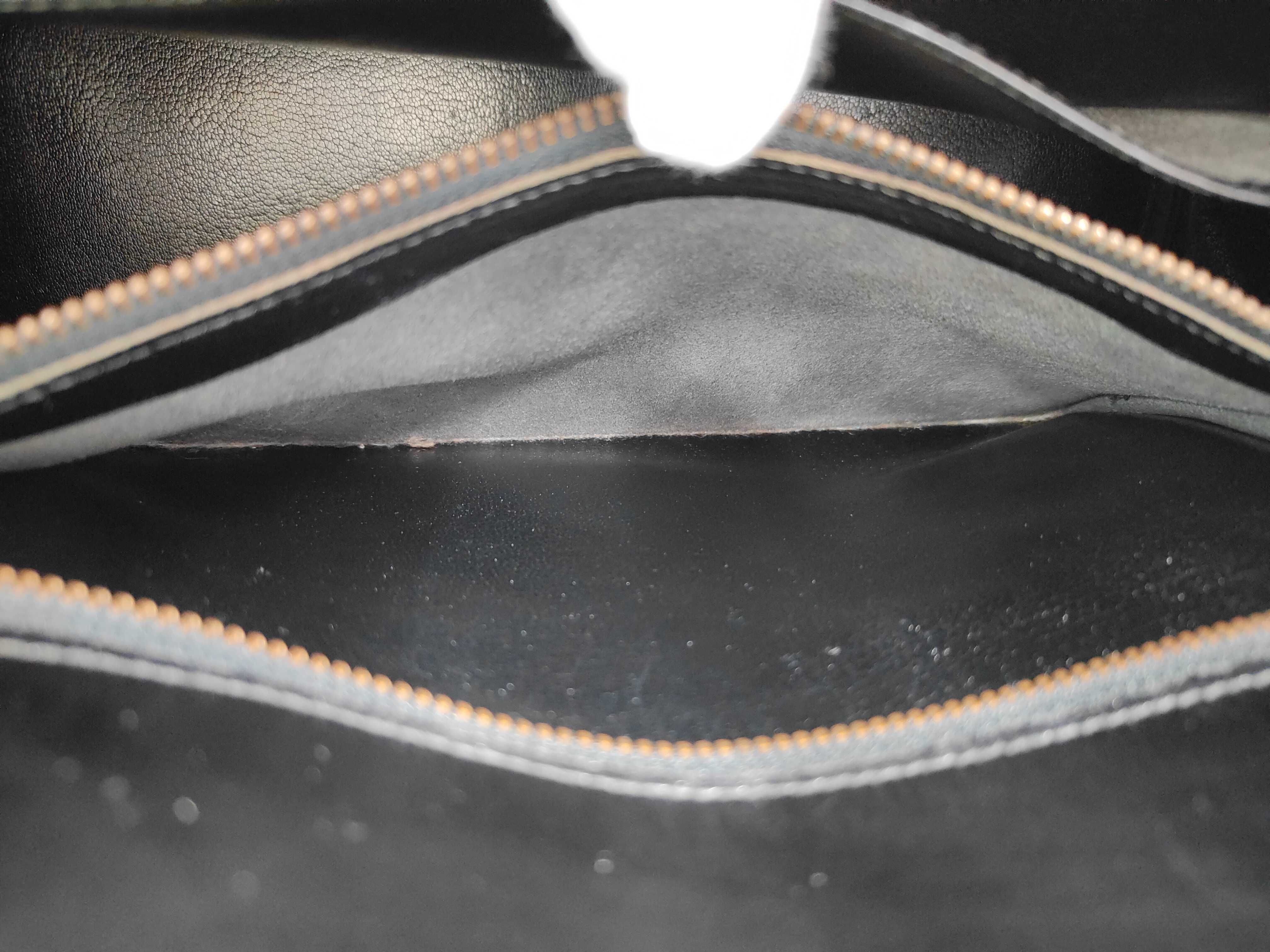 Kelly 32 Box Calf Leather, Black/Gold Hardware, S Stamped Handbag — view 14