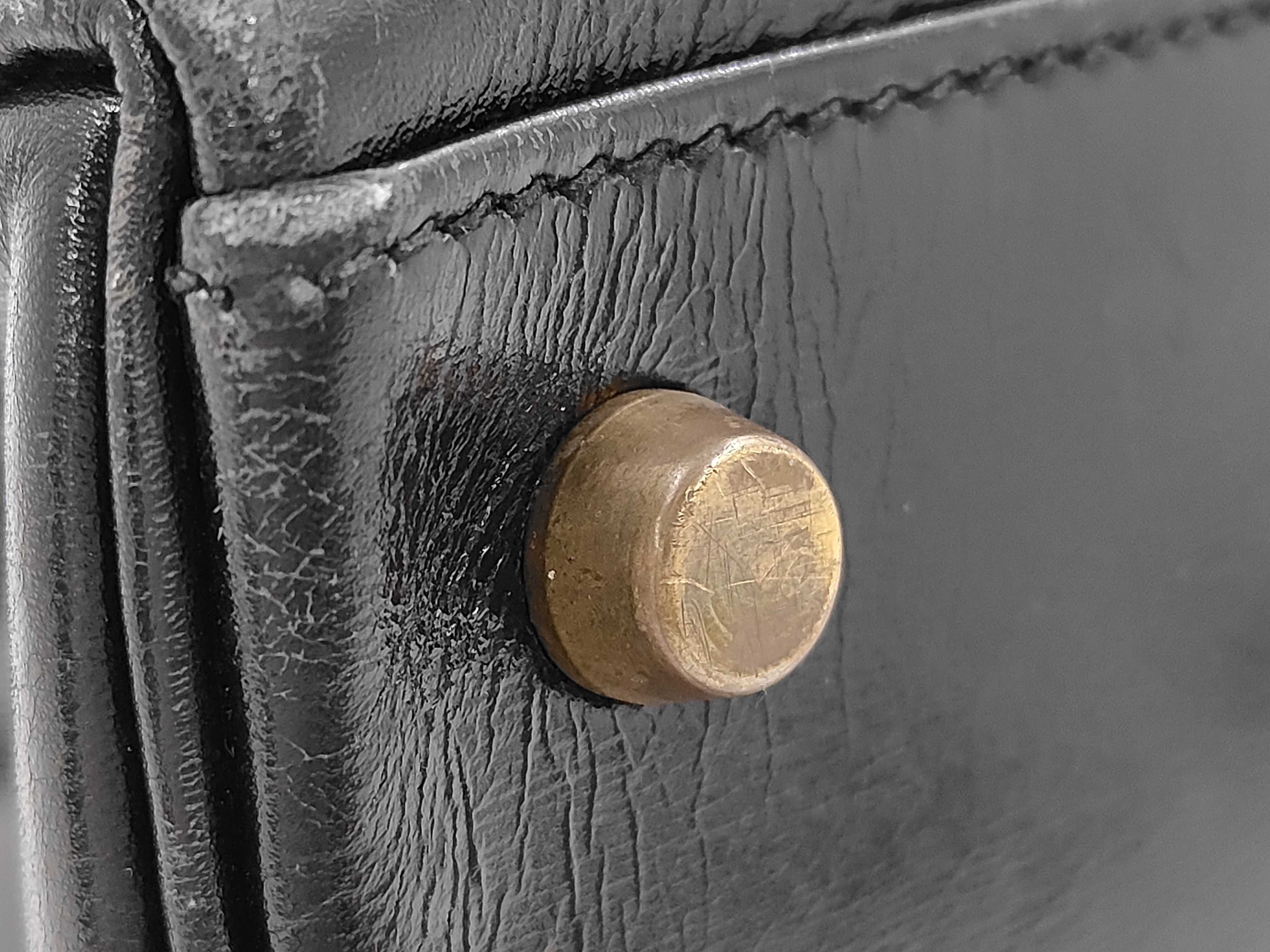Kelly 32 Box Calf Leather, Black/Gold Hardware, S Stamped Handbag — view 5