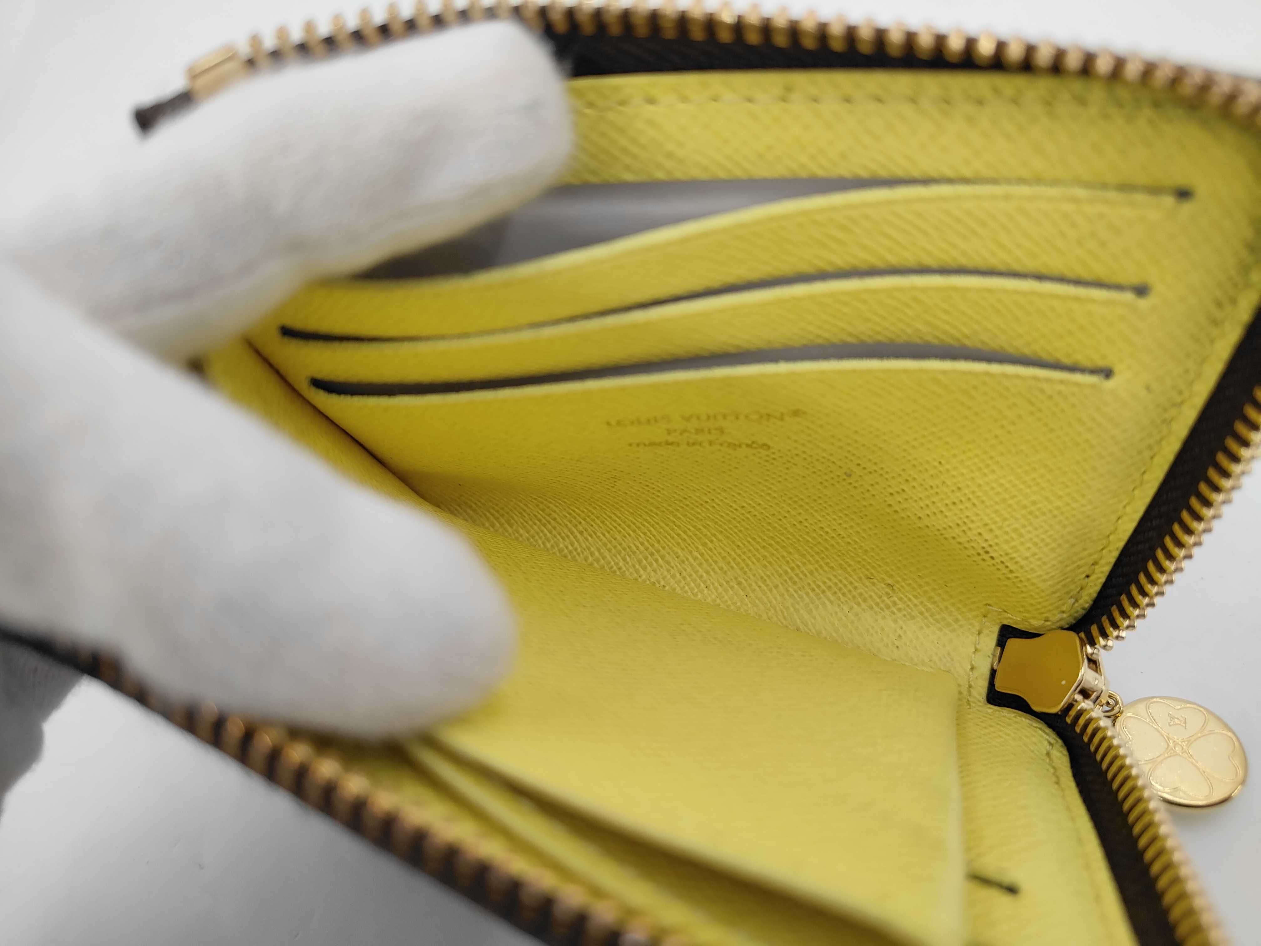 Monogram Portefeuille Noir Compact Wallet — view 9