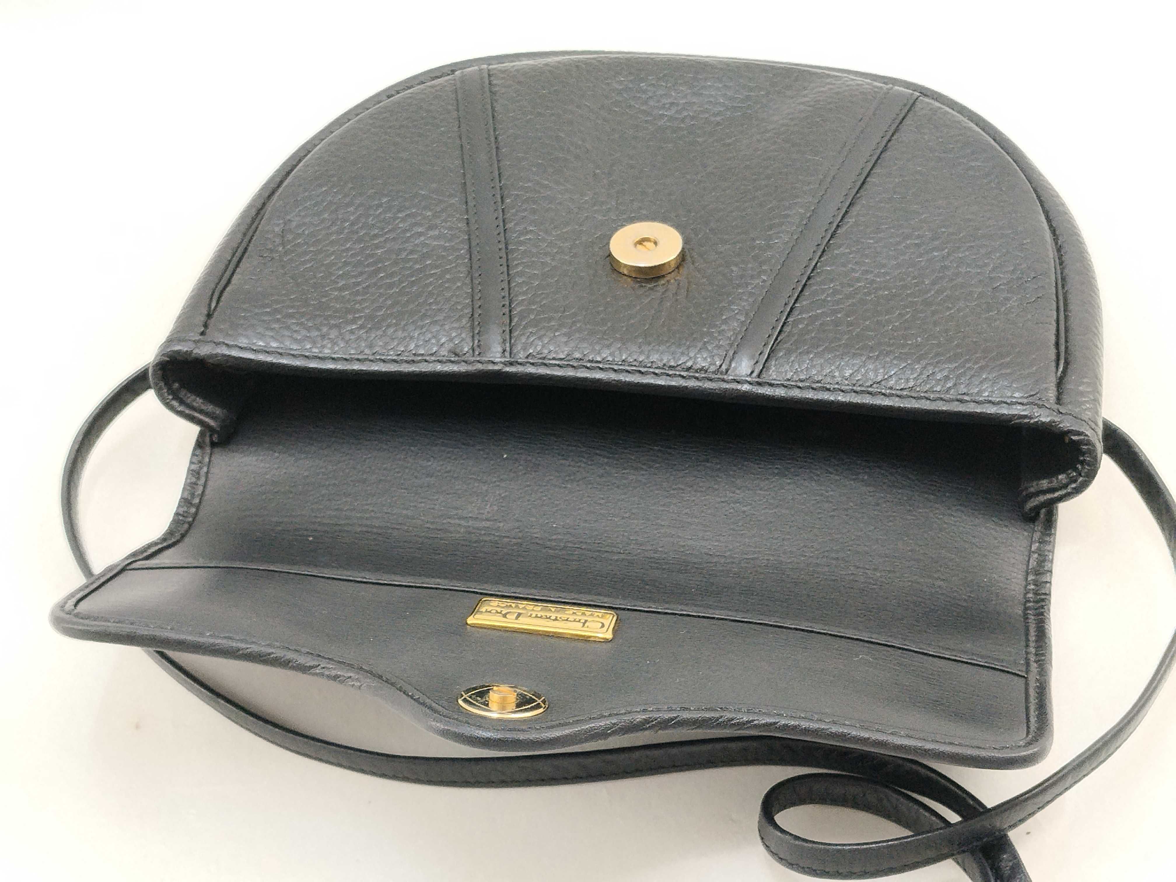 shoulder bag — view 11