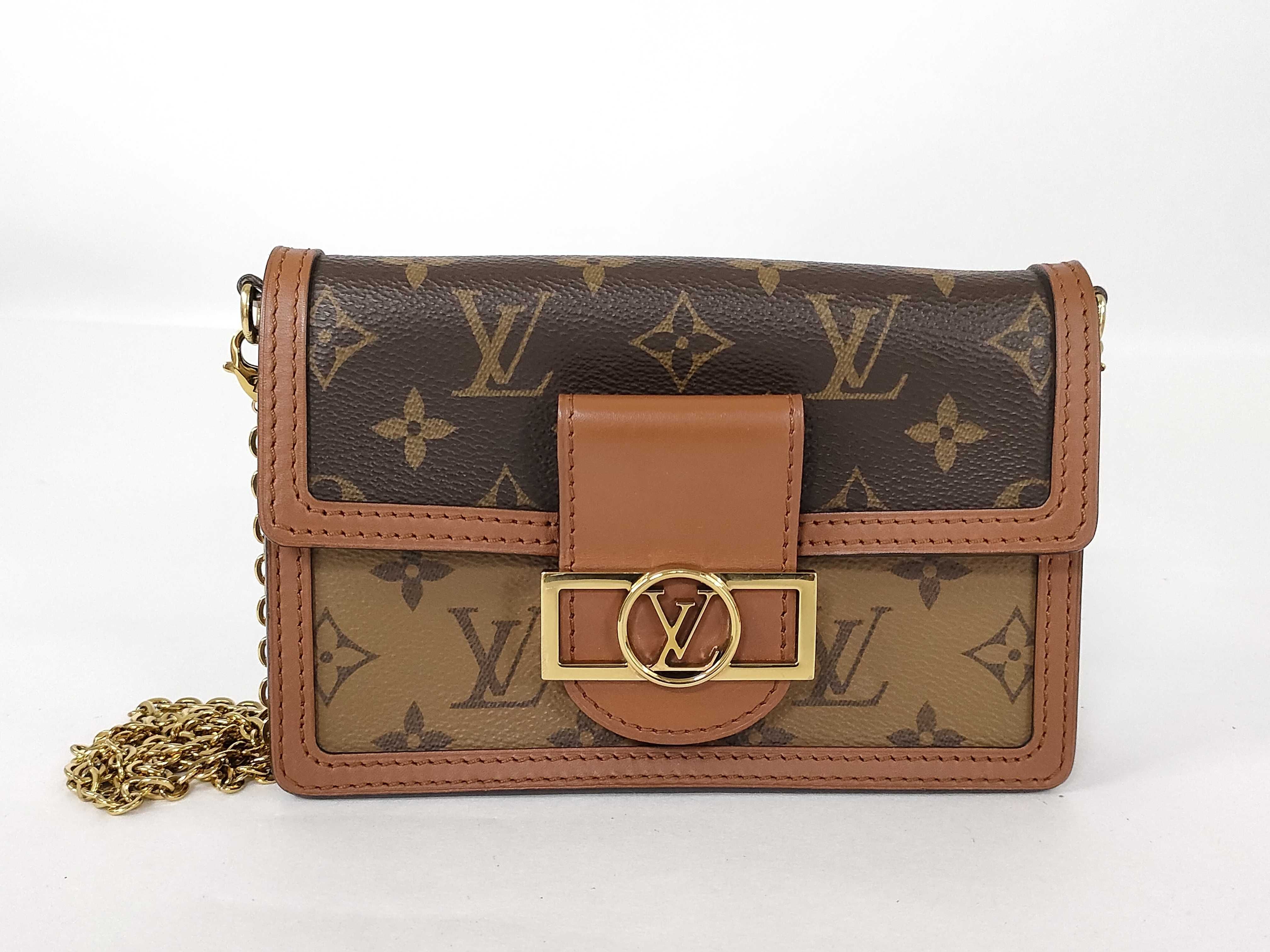 Monogram Reverse Portefeuille Dauphine M68746 Brown Shoulder Bag