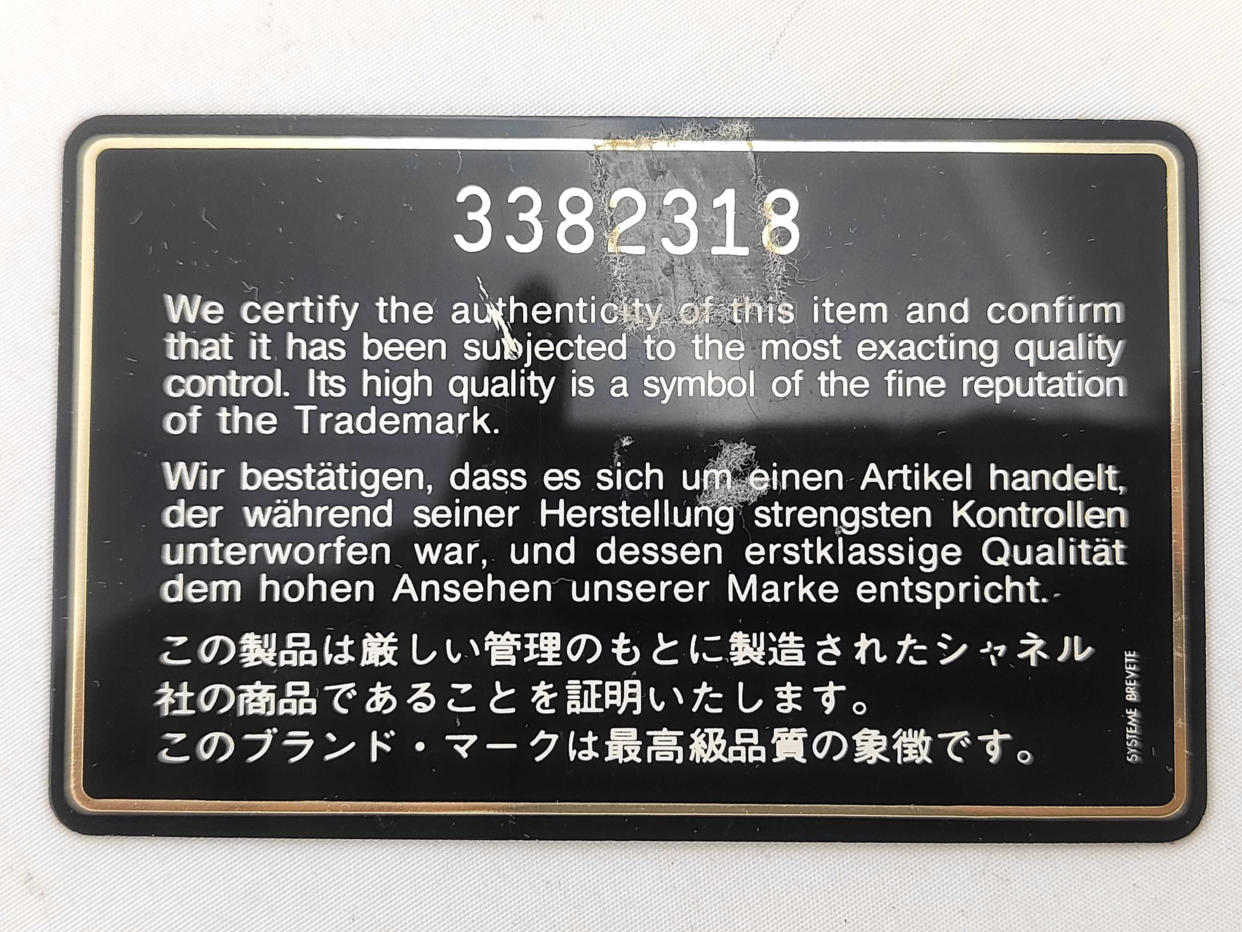 V-stitch shoulder bag — view 12