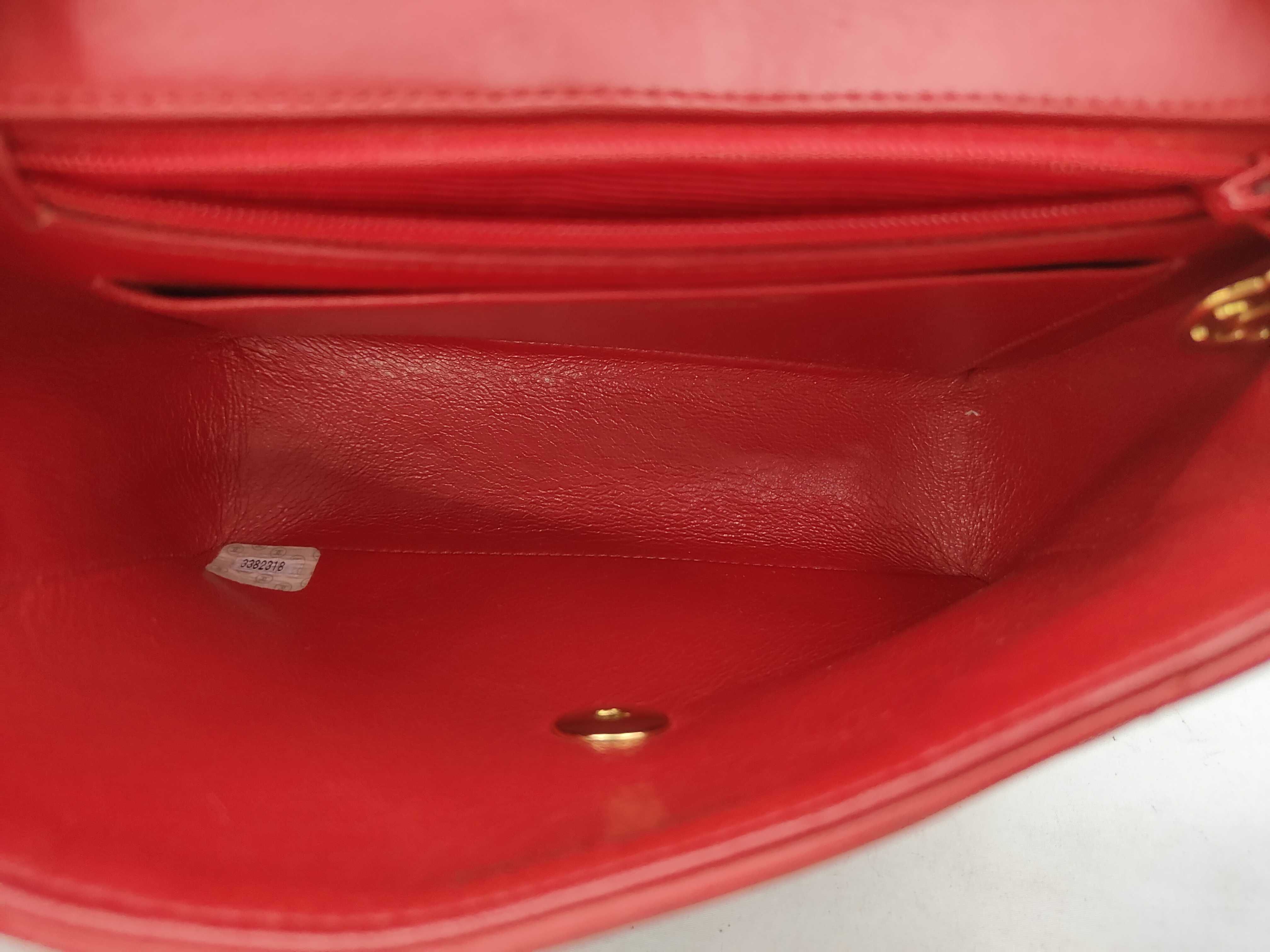 V-stitch shoulder bag — view 8