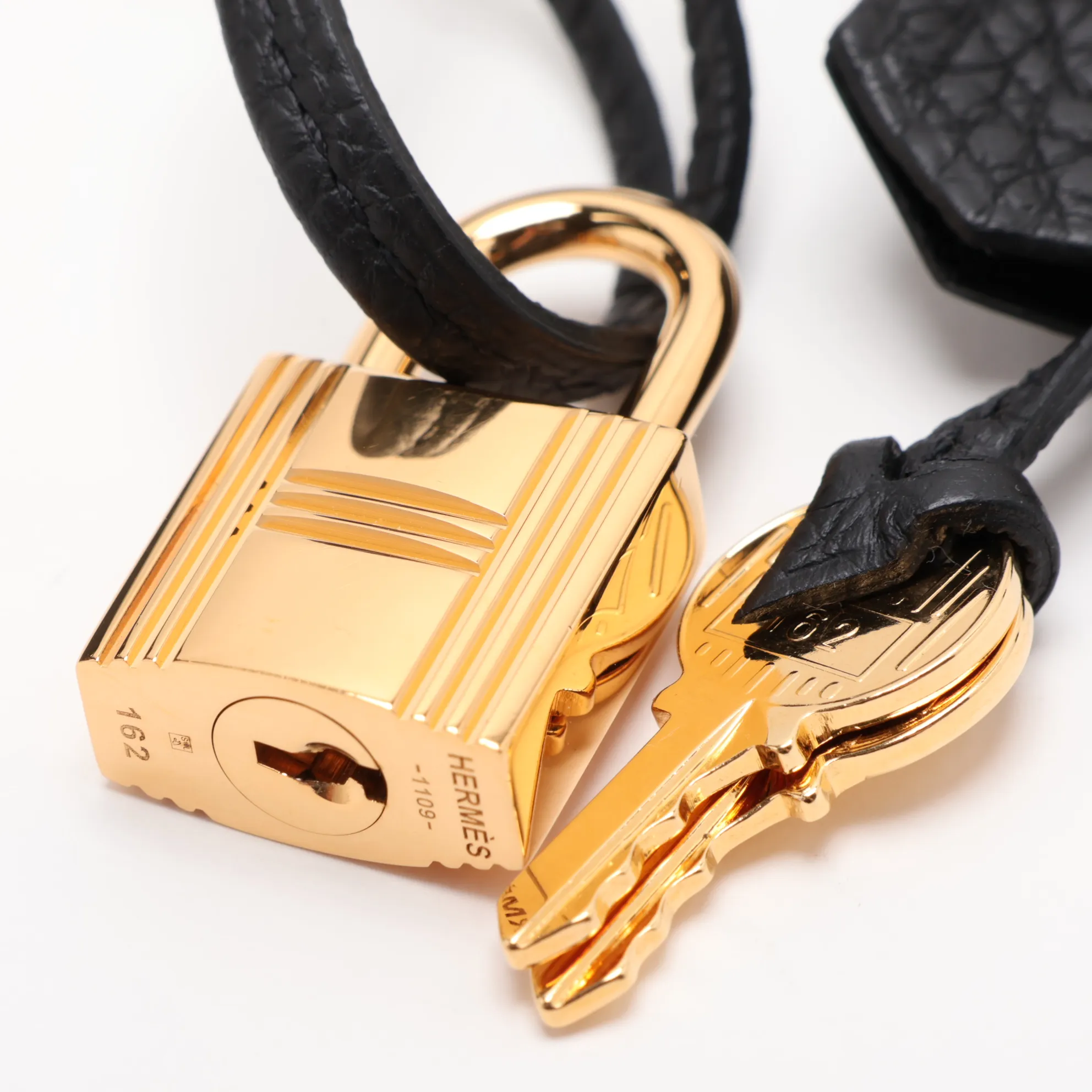 [Individually packaged] Hermes Birkin 30 Letournée Togo Black Gold Hardware Year: 2020 — view 11