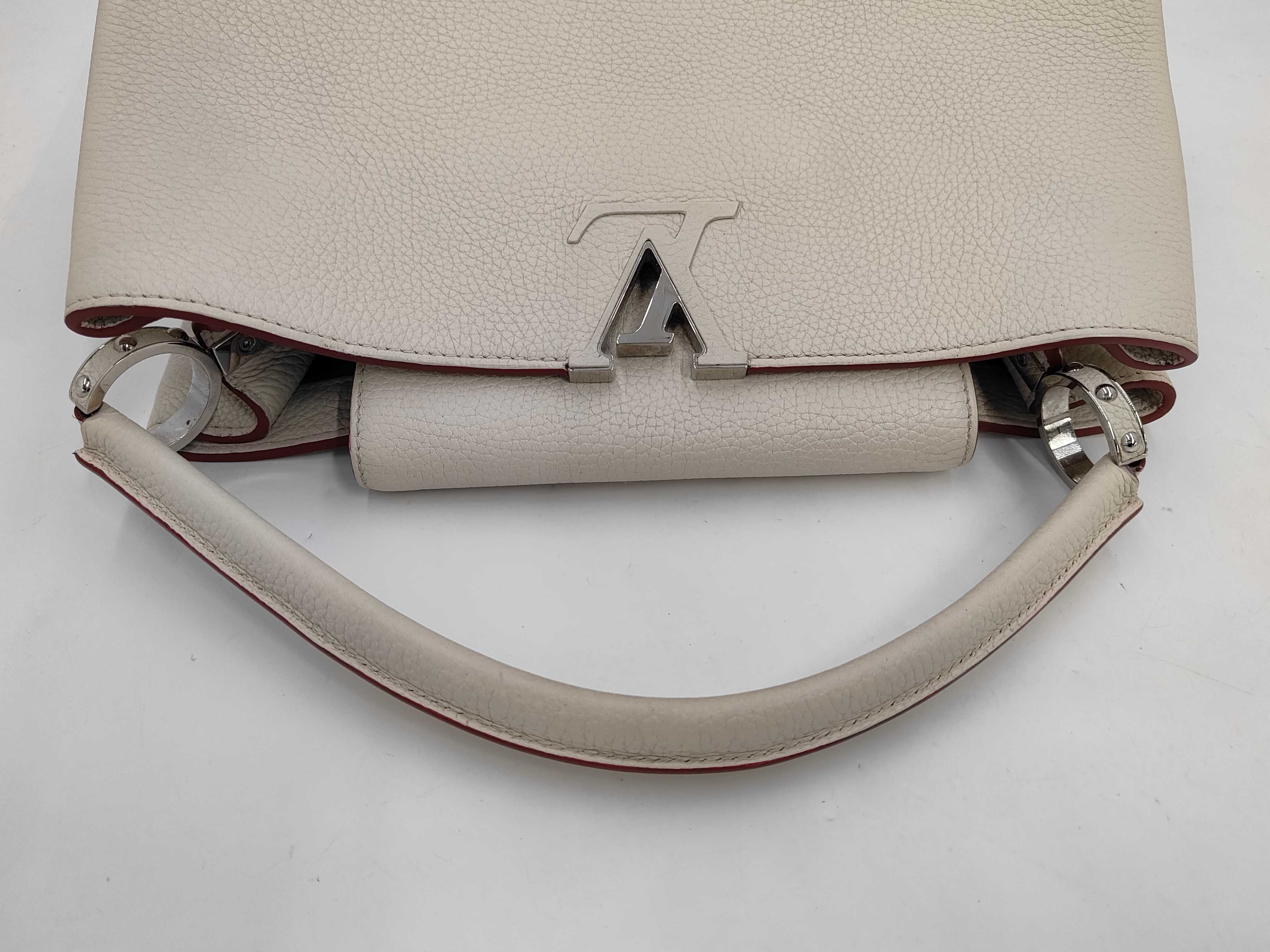 Capucines MM White Handbag — view 5