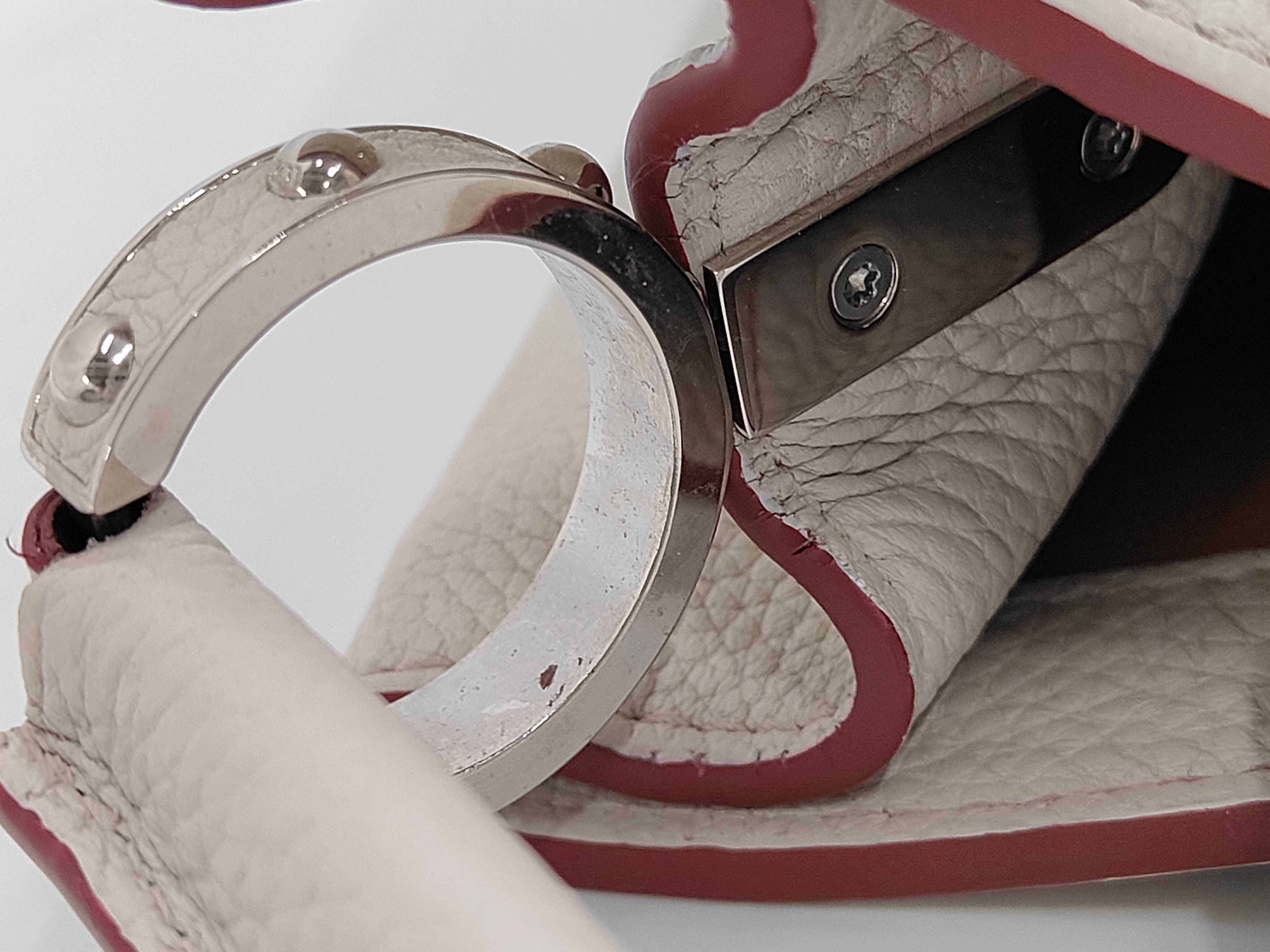 Capucines MM White Handbag — view 7