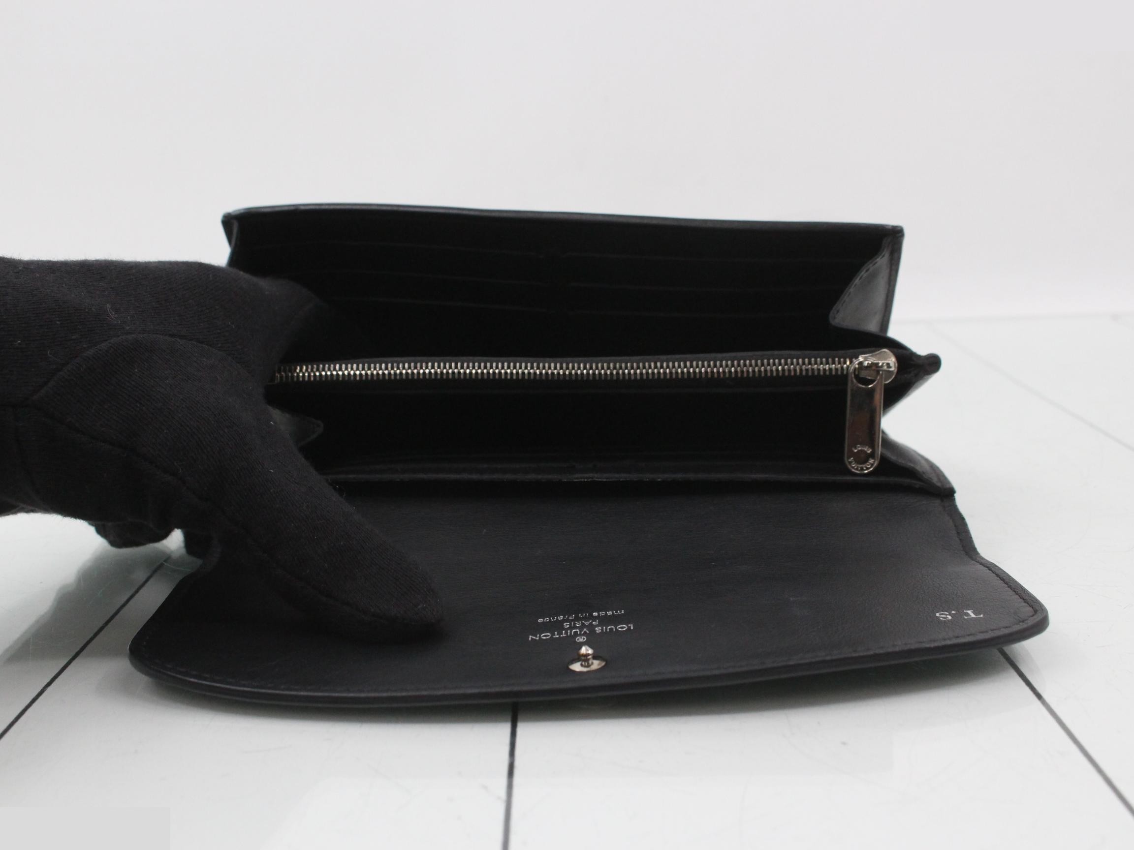 Portefeuille Iris Bi-fold Long Wallet, Black/Noir — view 4