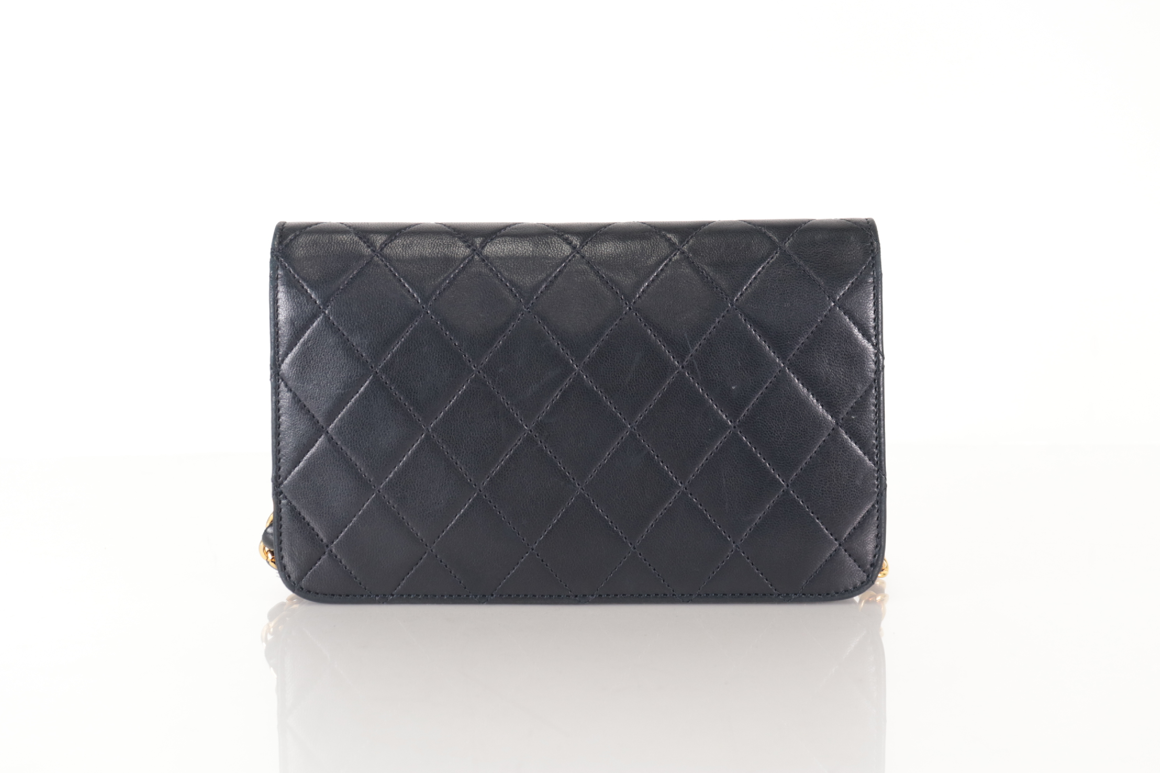 Full Flap Push Lambskin Chain Shoulder Bag (Serial No. 6) — view 2
