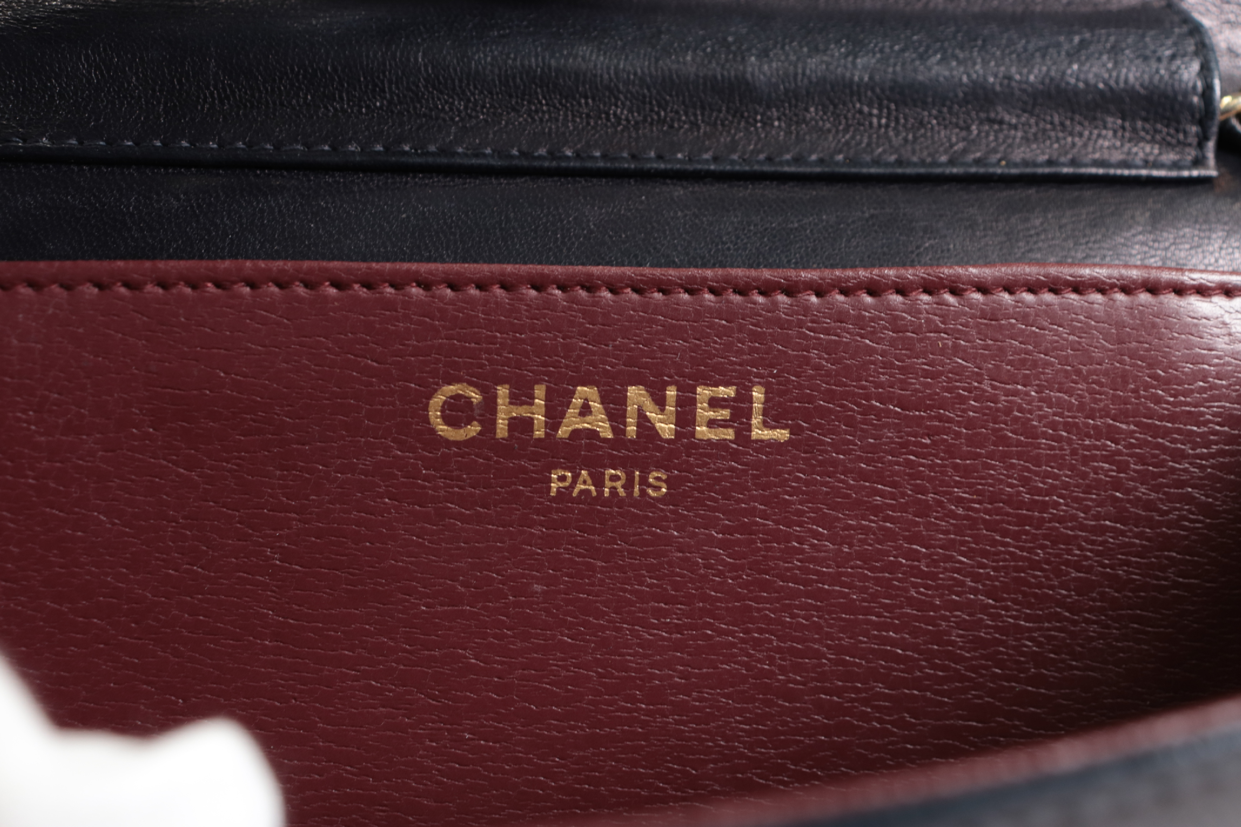 Full Flap Push Lambskin Chain Shoulder Bag (Serial No. 6) — view 7