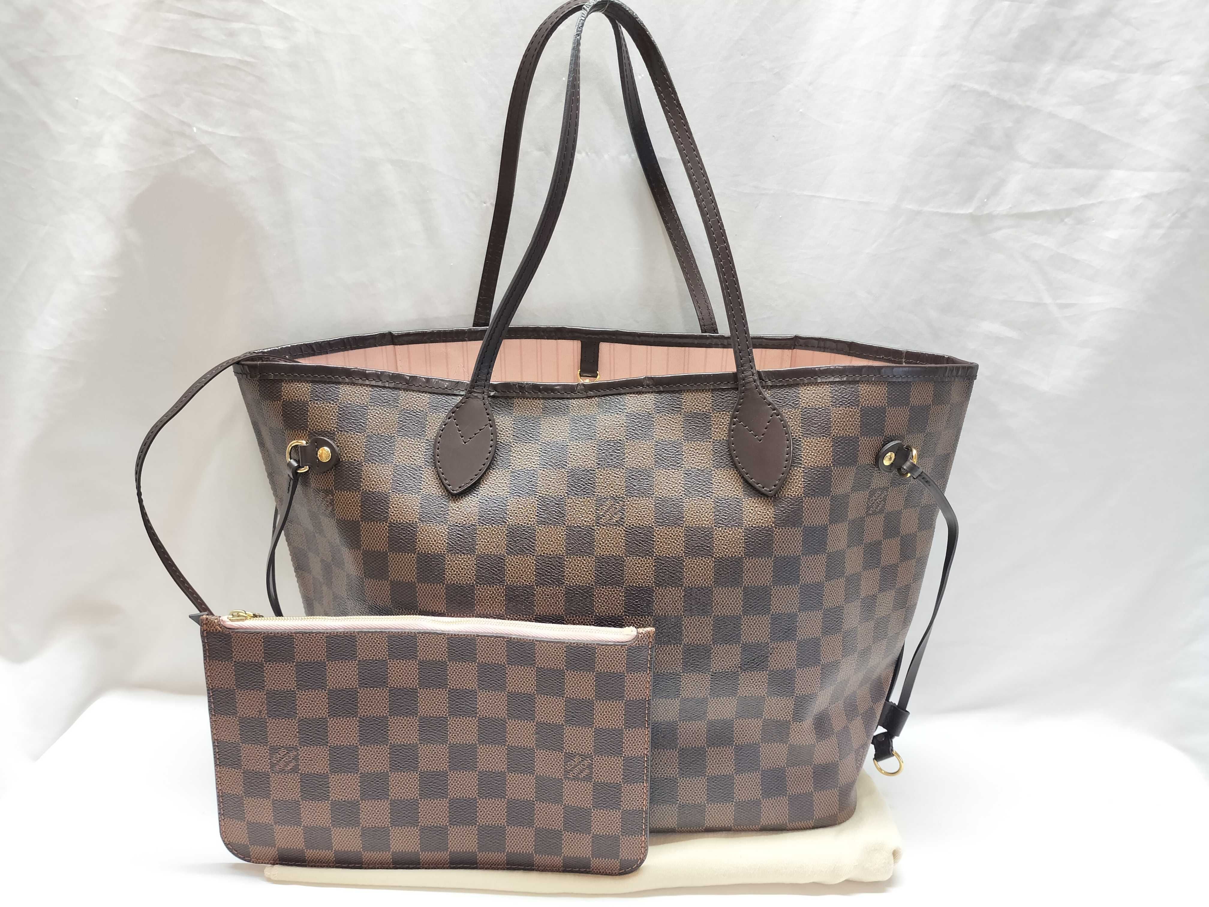 Neverfull MM Rose Ballerine Tote Bag
