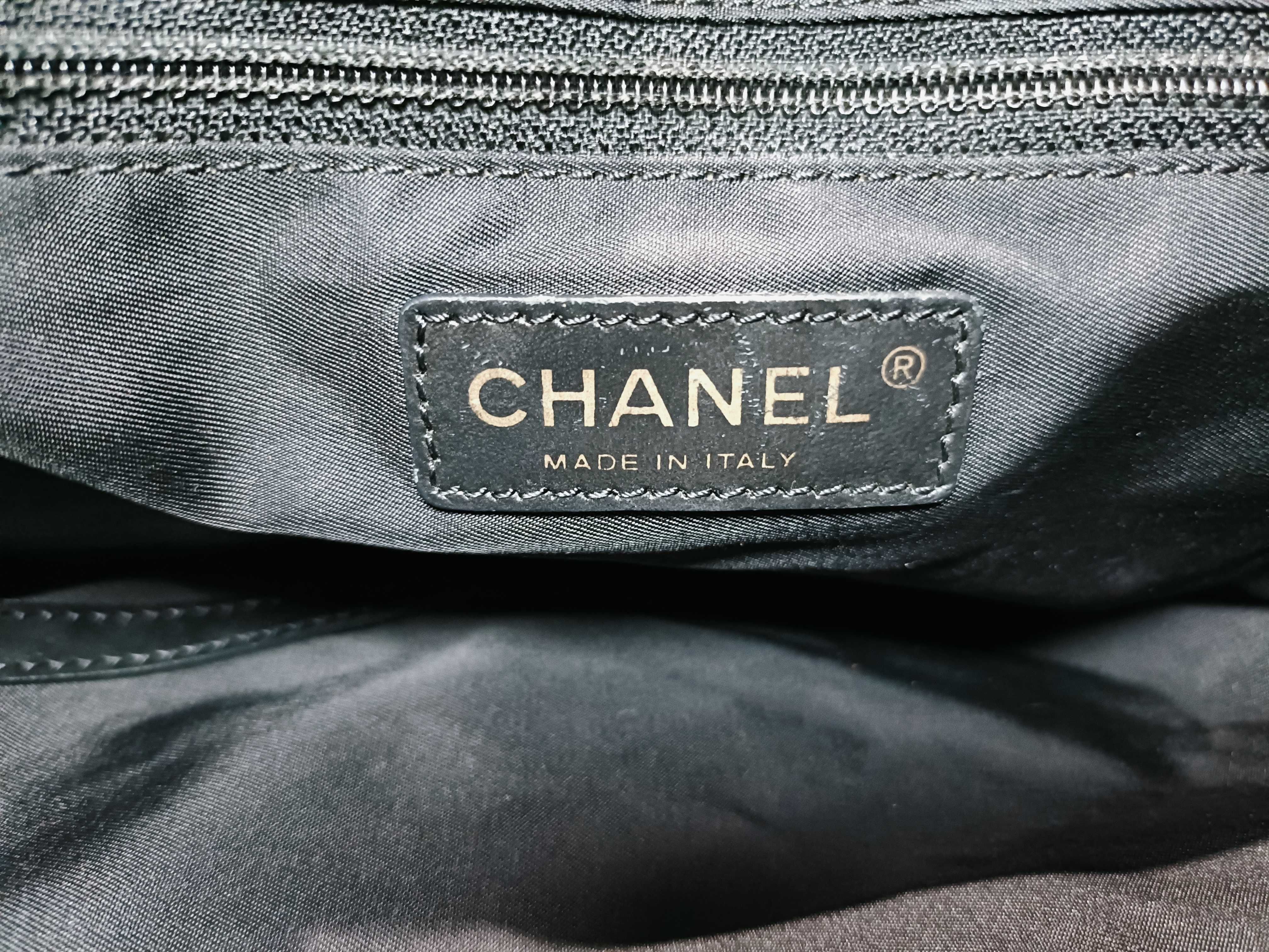 New Travel Line Black Tote Bag (20% off) — view 13