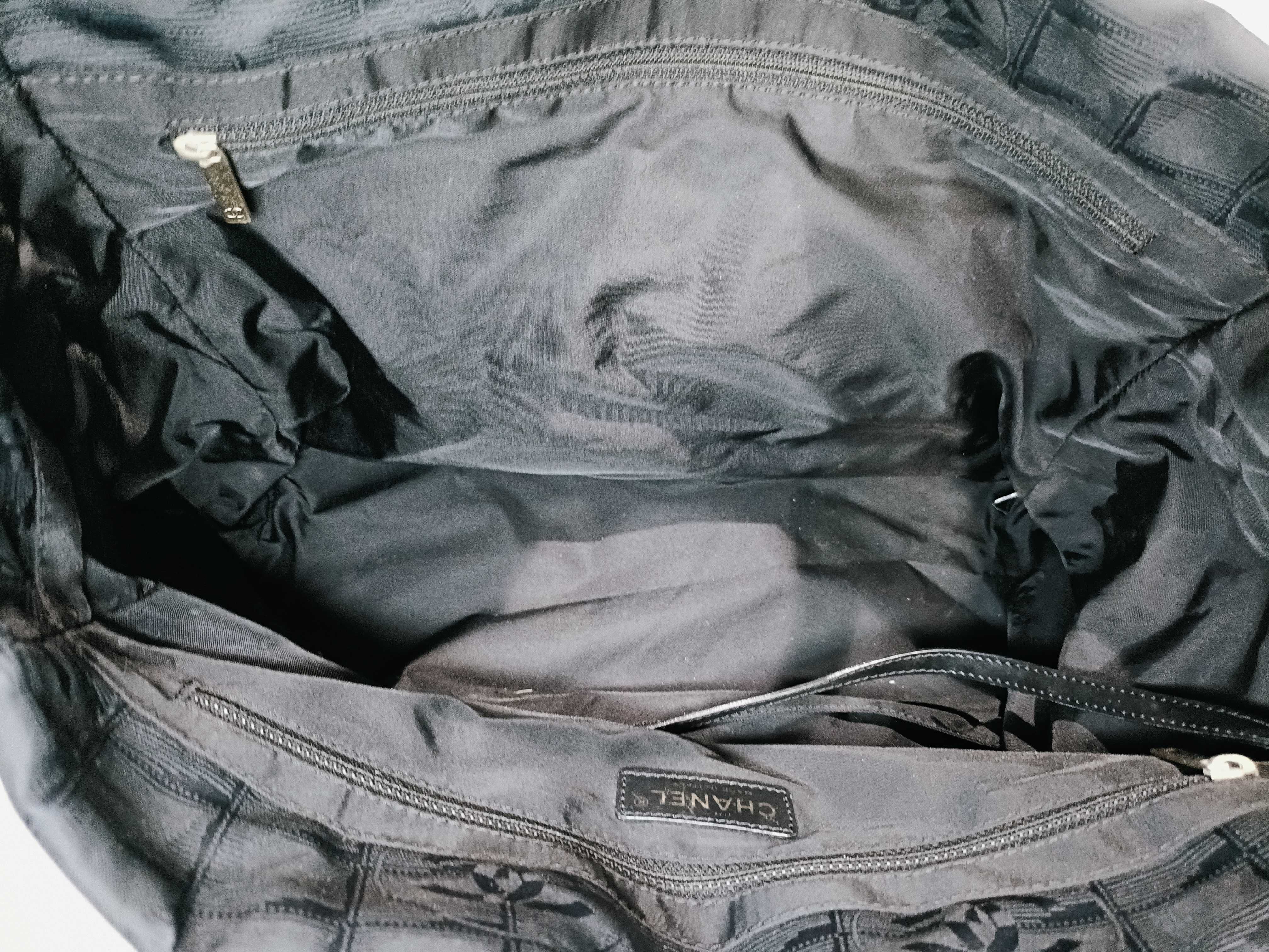 New Travel Line Black Tote Bag (20% off) — view 9