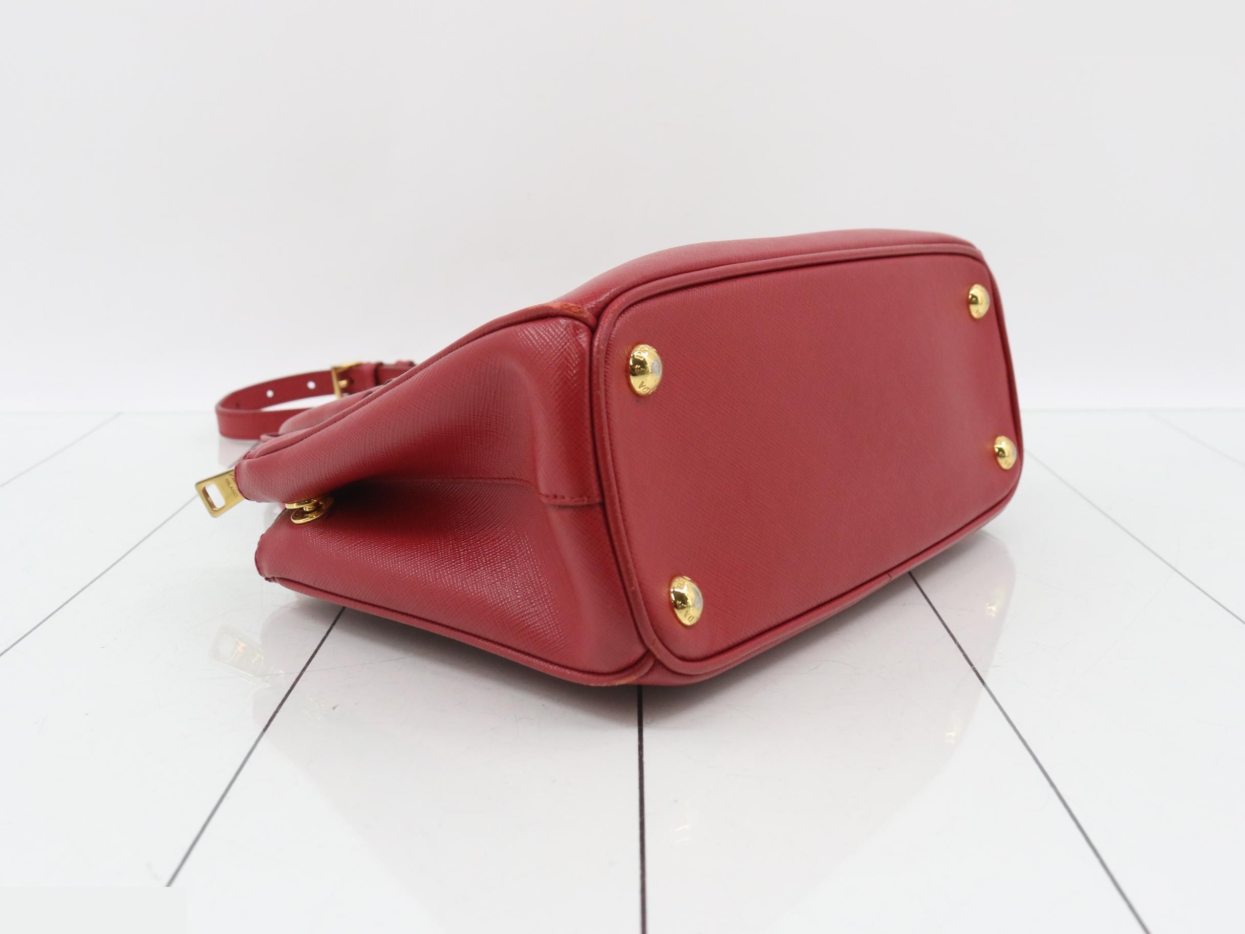BN2316 Galleria Saffiano Shoulder Bag — view 5