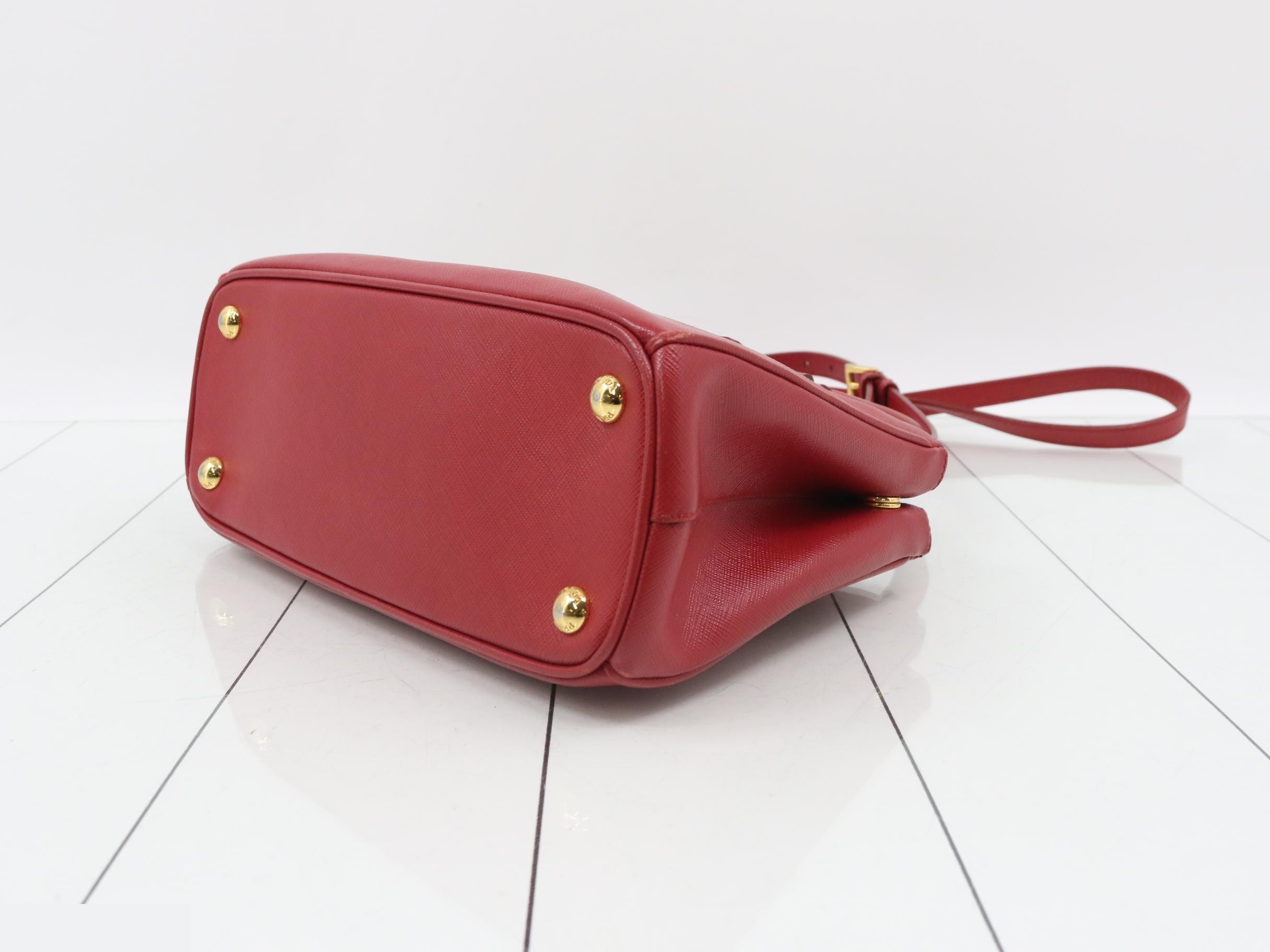 BN2316 Galleria Saffiano Shoulder Bag — view 6
