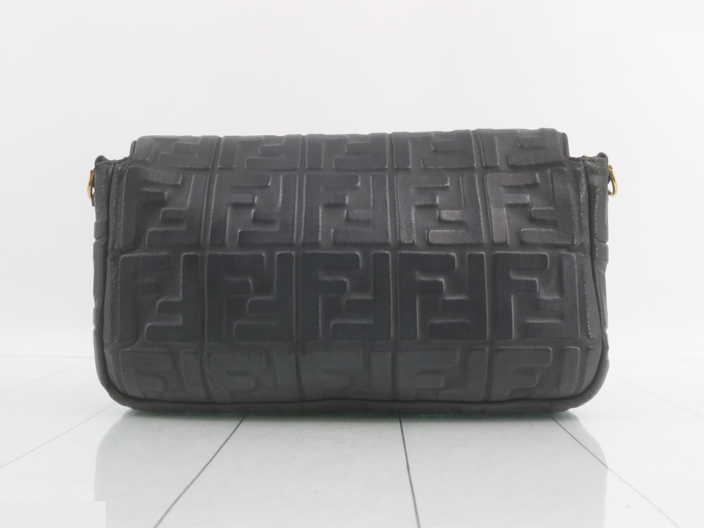 Zucca Leather 2-Way Shoulder Bag Handbag — view 2